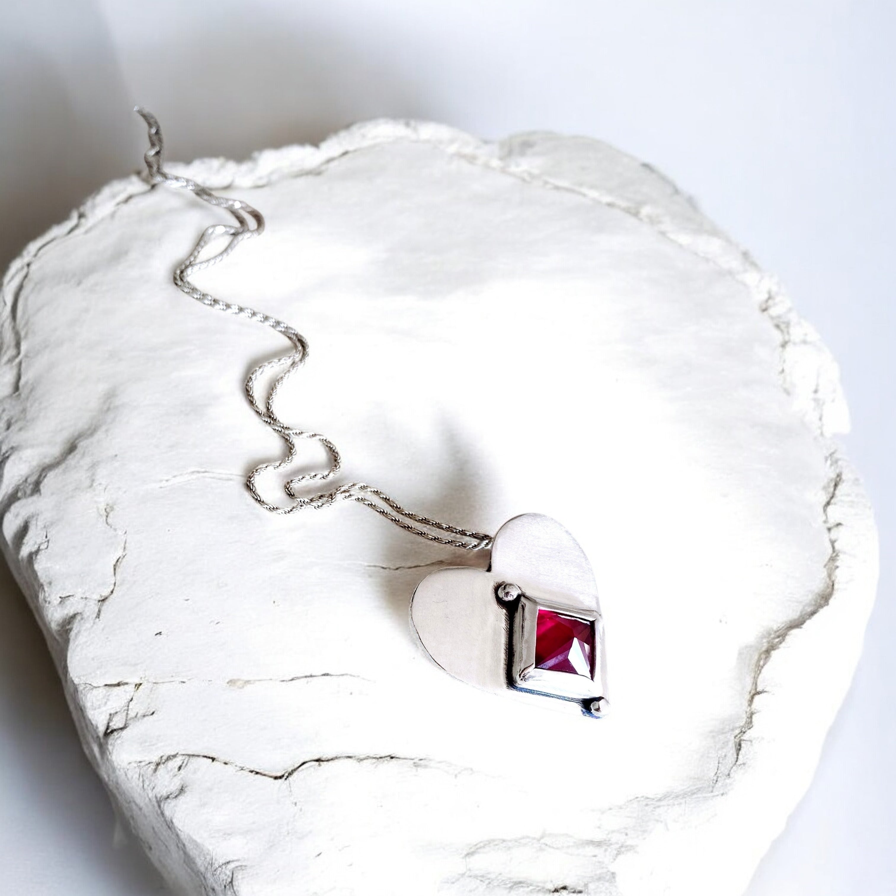 Colgante Corazon Rombo Rubi