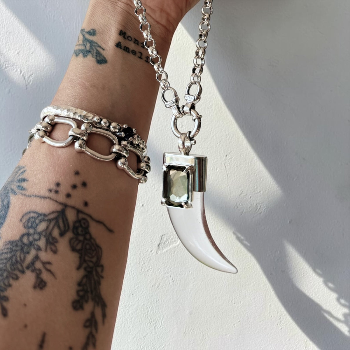 Colgante Cuerno Naomi