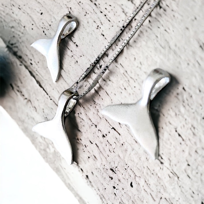 Collar Cola de ballena