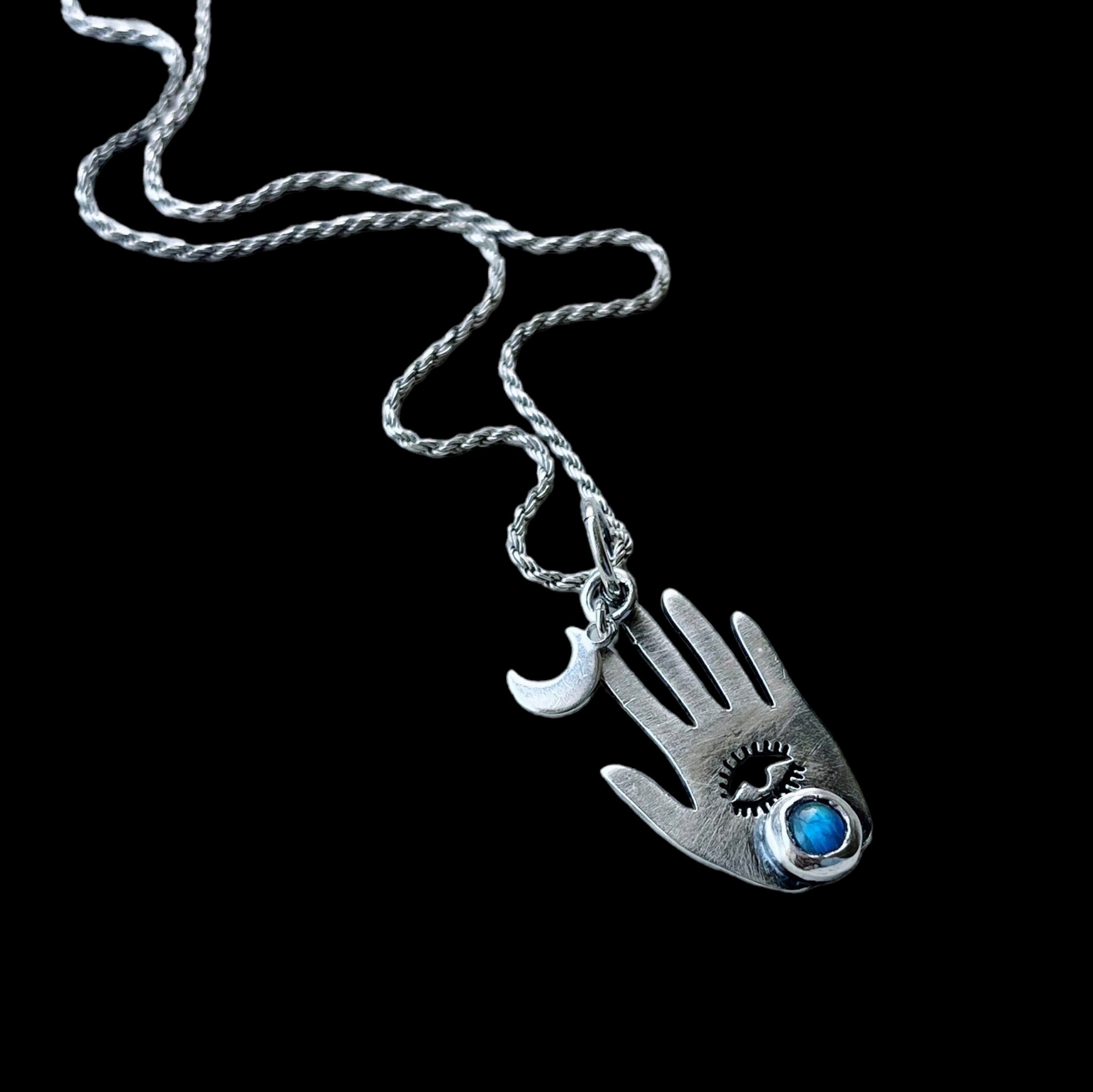 Collar Mystical Lucky Hand