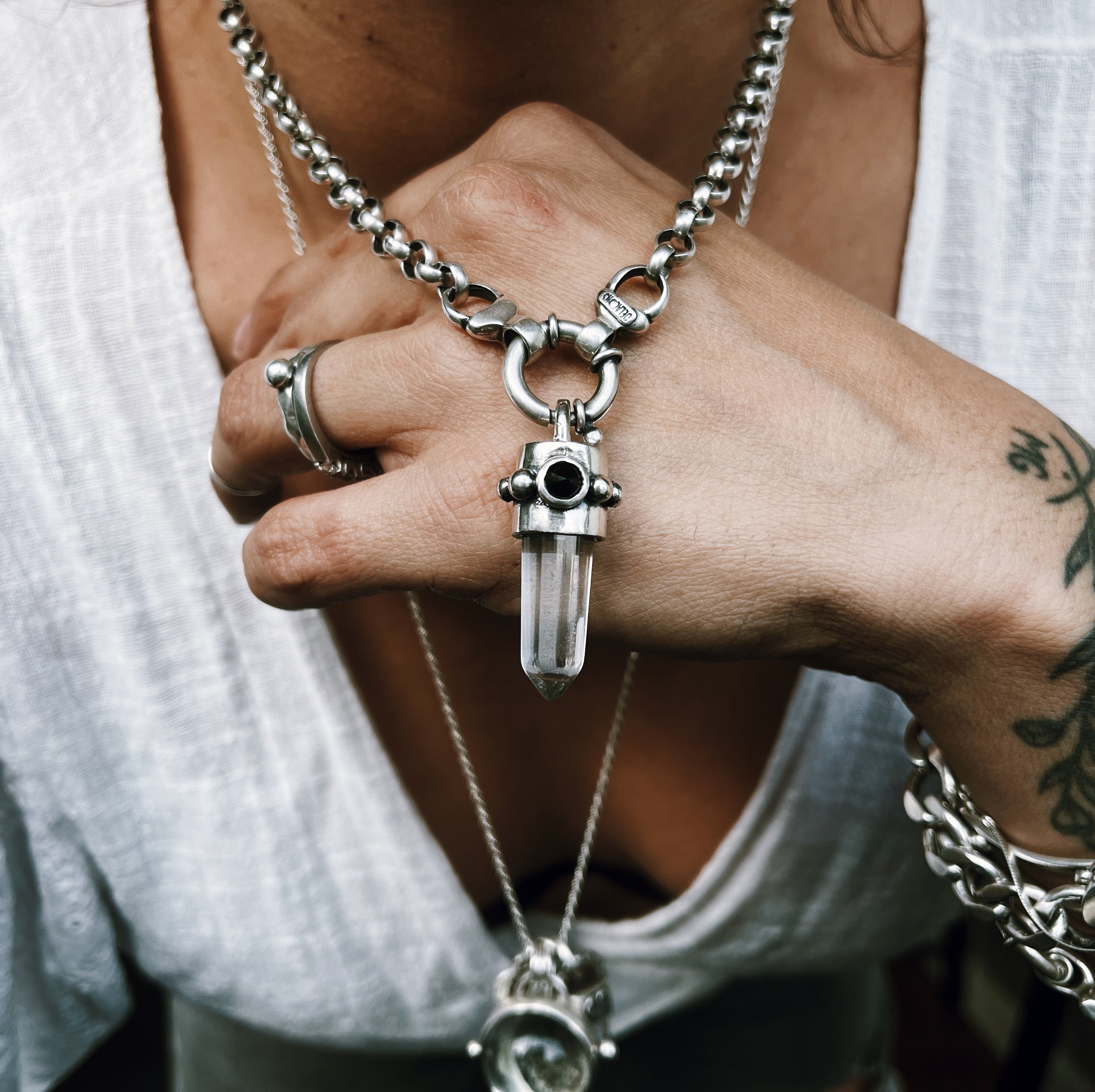 Colgante Punta Cuarzo / Varias Piedras