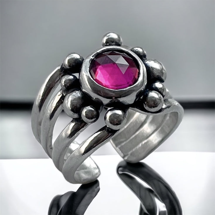 Anillo Red Rubí