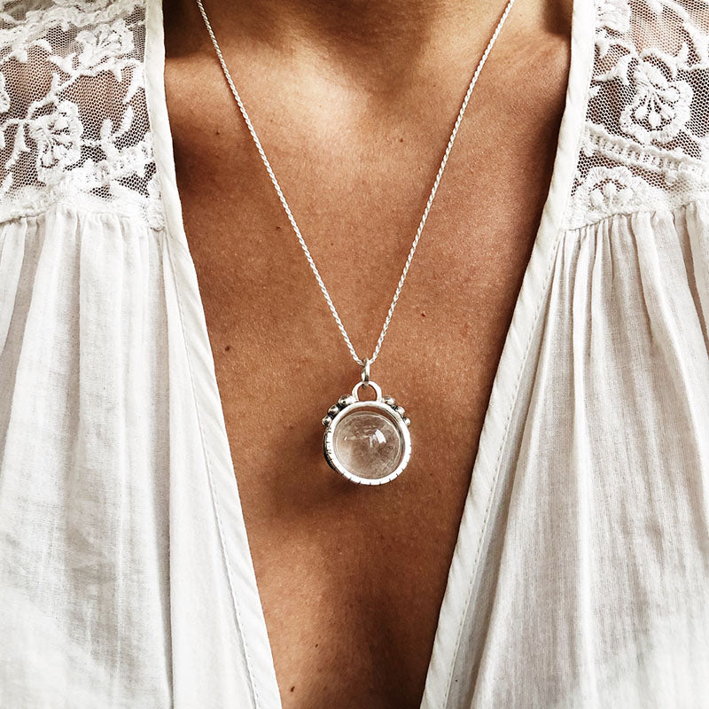 Colgante Halo Clasico Antiestress Cuarzo Transparente "M"