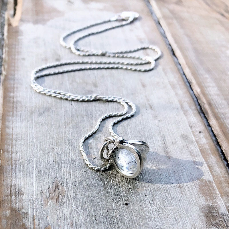 Collar Mini Halo Antiestress "L” Tres pelotitas - Varias Piedras