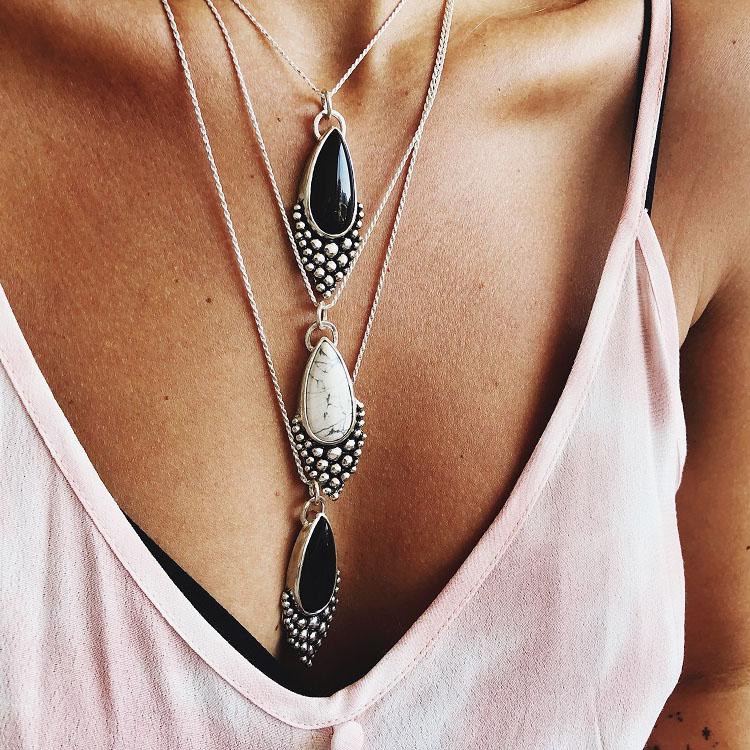 Colgante Gota Empelotada XL / Onix