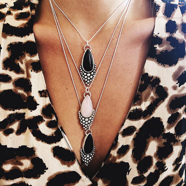 Colgante Gota Empelotada XL / Onix