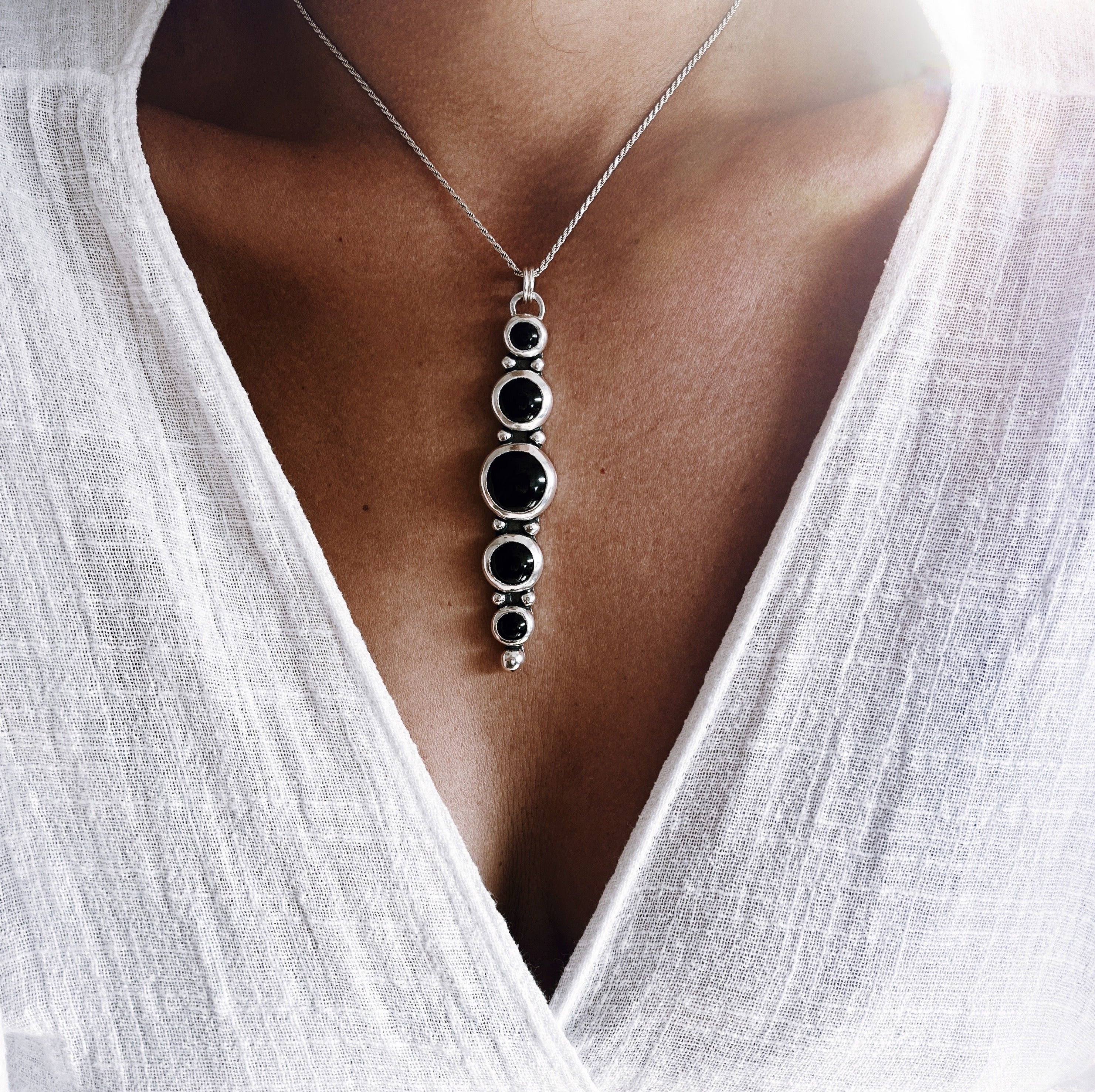 Collar Interestelar Black Onix - PREVENTA