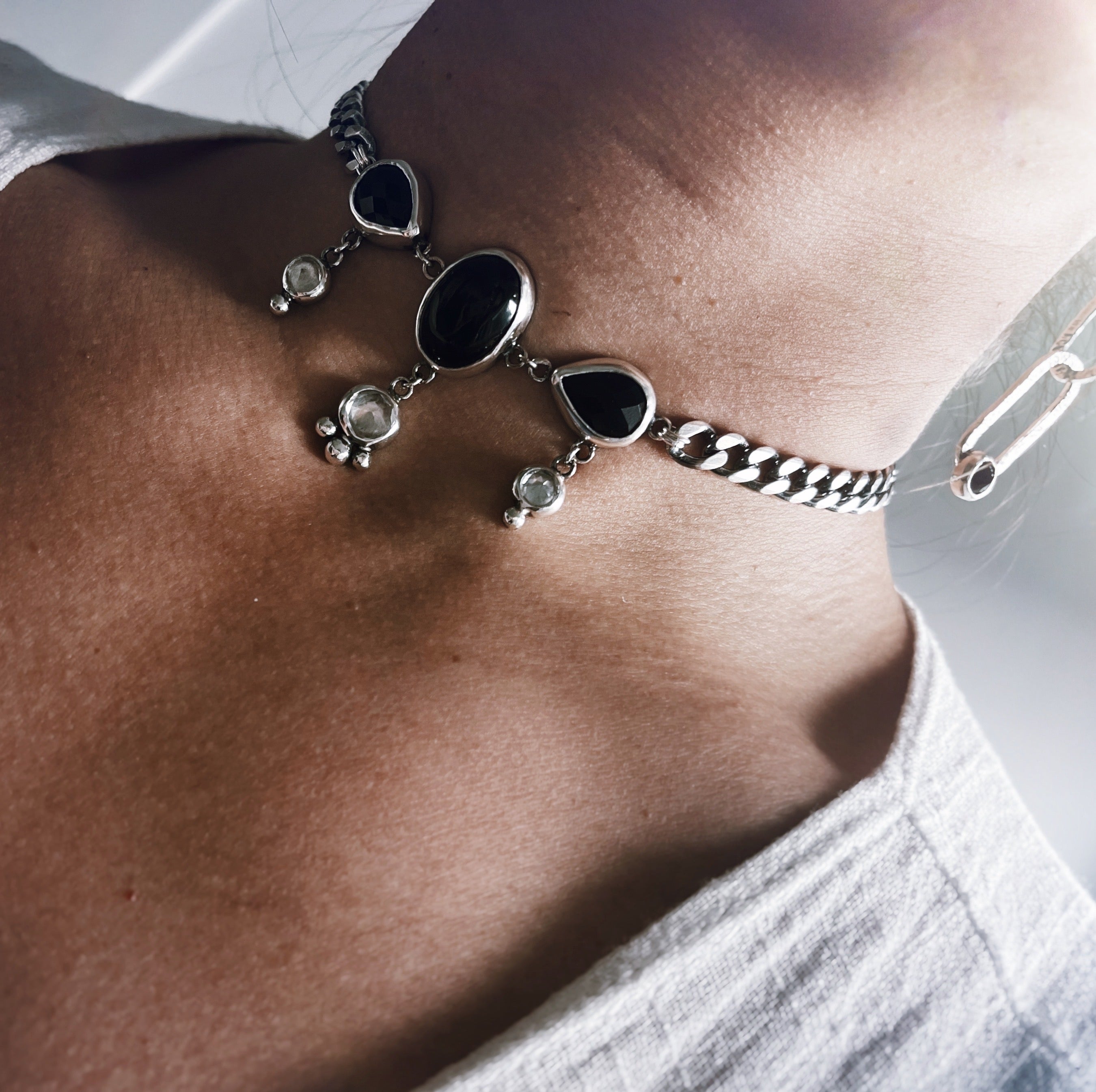 Collar Choker Cosette - B&W - PREVENTA