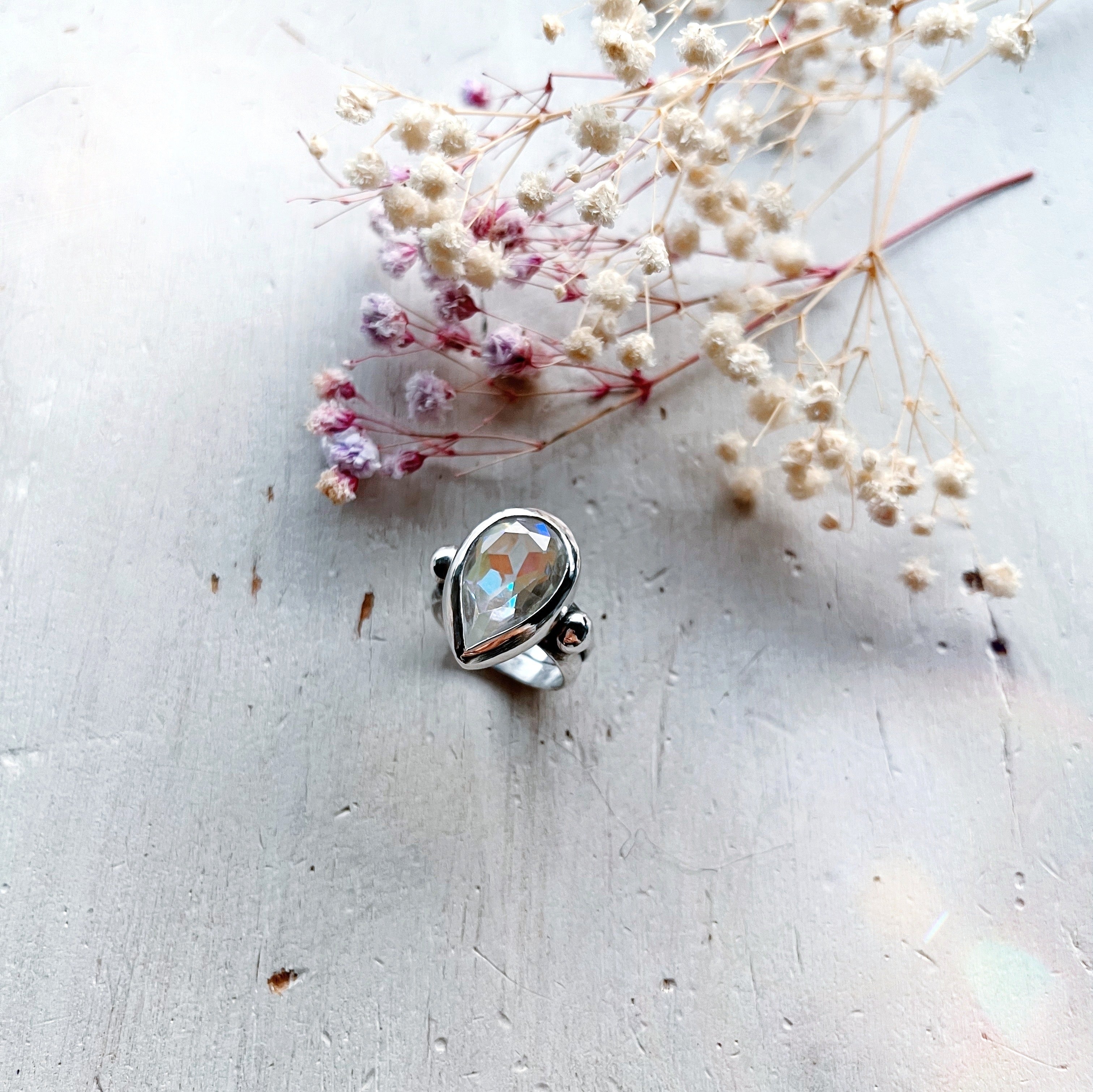 Anillo Sitka Gota Alaska