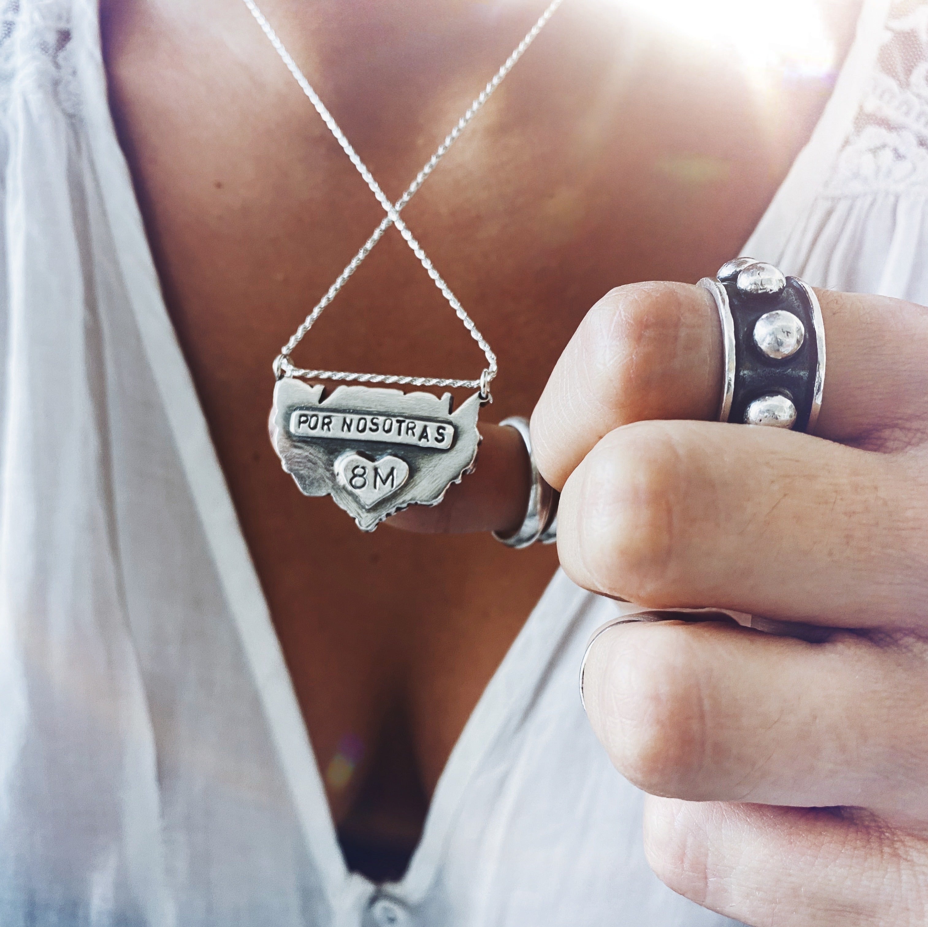 Collar 8M “No es No”