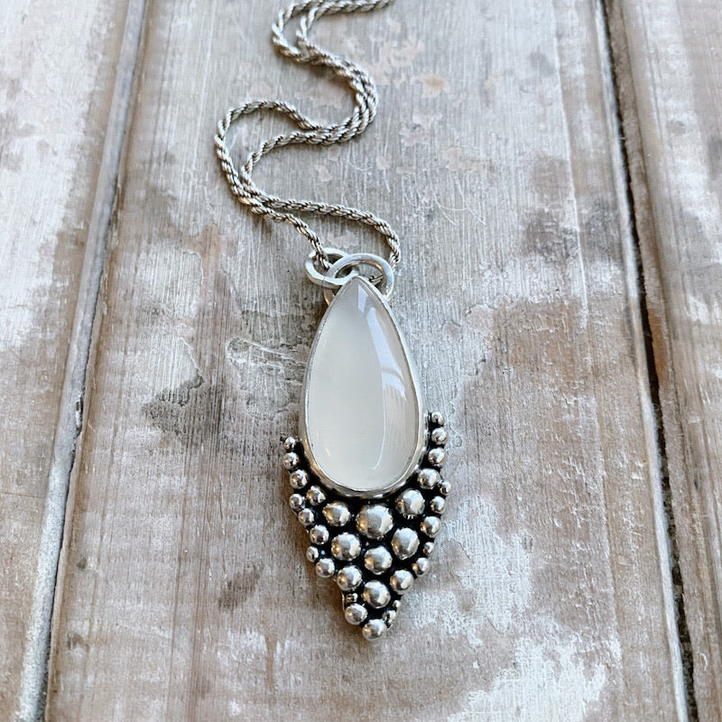 Colgante Gota Empelotada Ágata XL - Blanca - PREVENTA