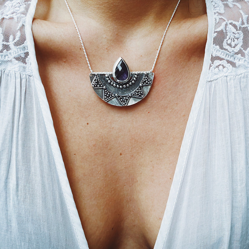 Colgante Tumi Purple Rain - PREVENTA