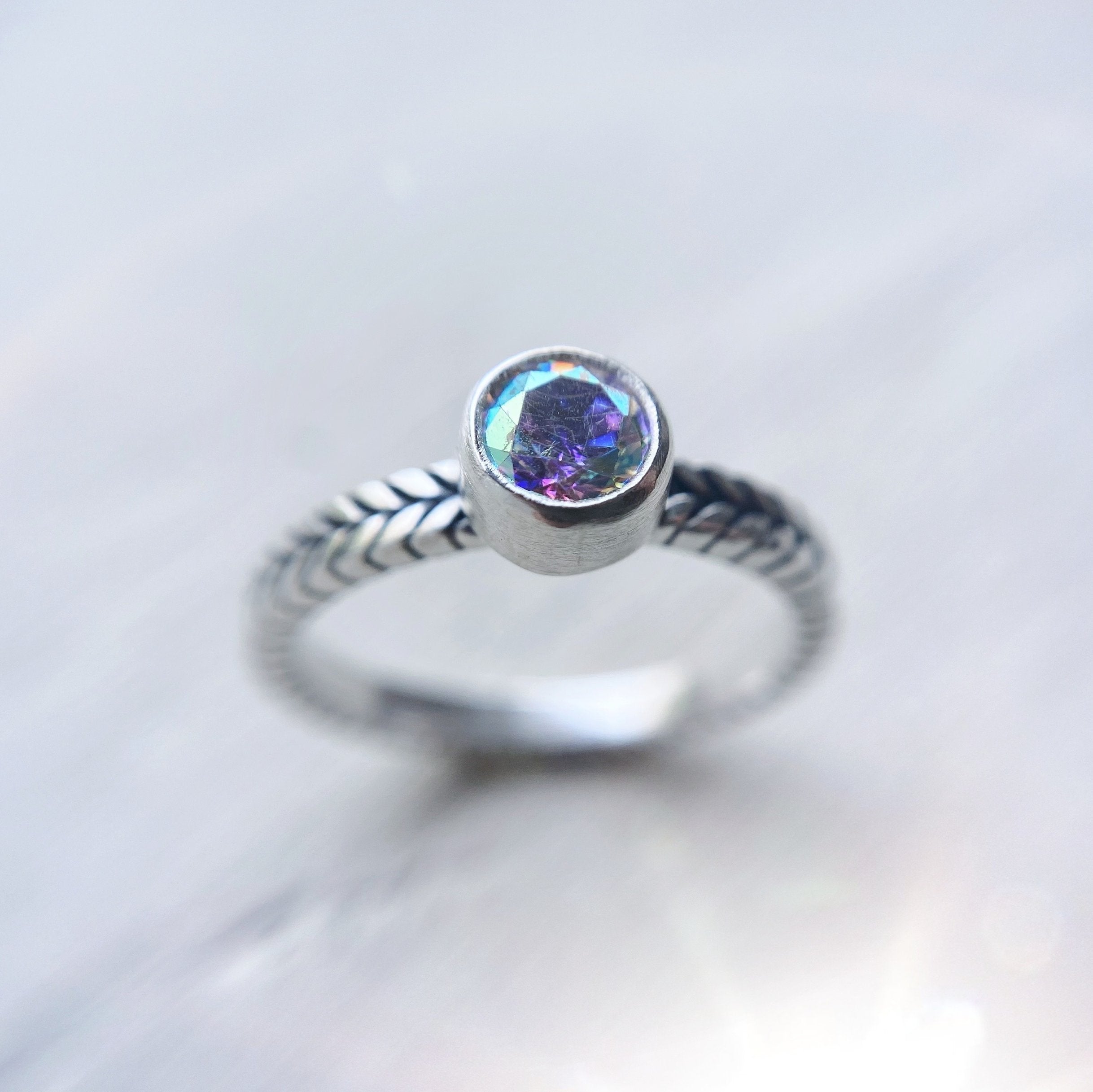 Anillo Espiga + Piedra a elección - PREVENTA