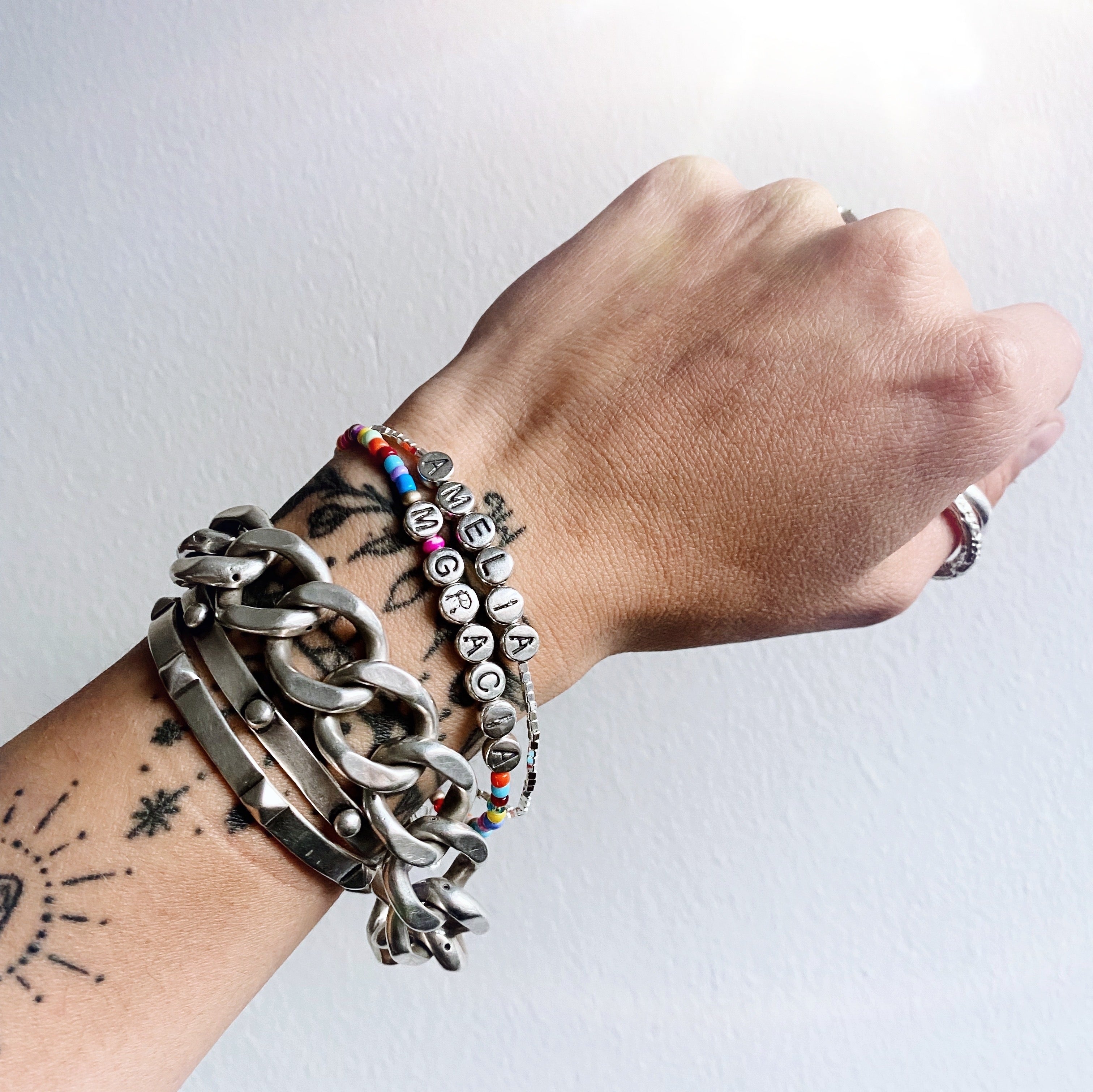 Pulsera Mostacillas Plata + Letras Nombre Plata