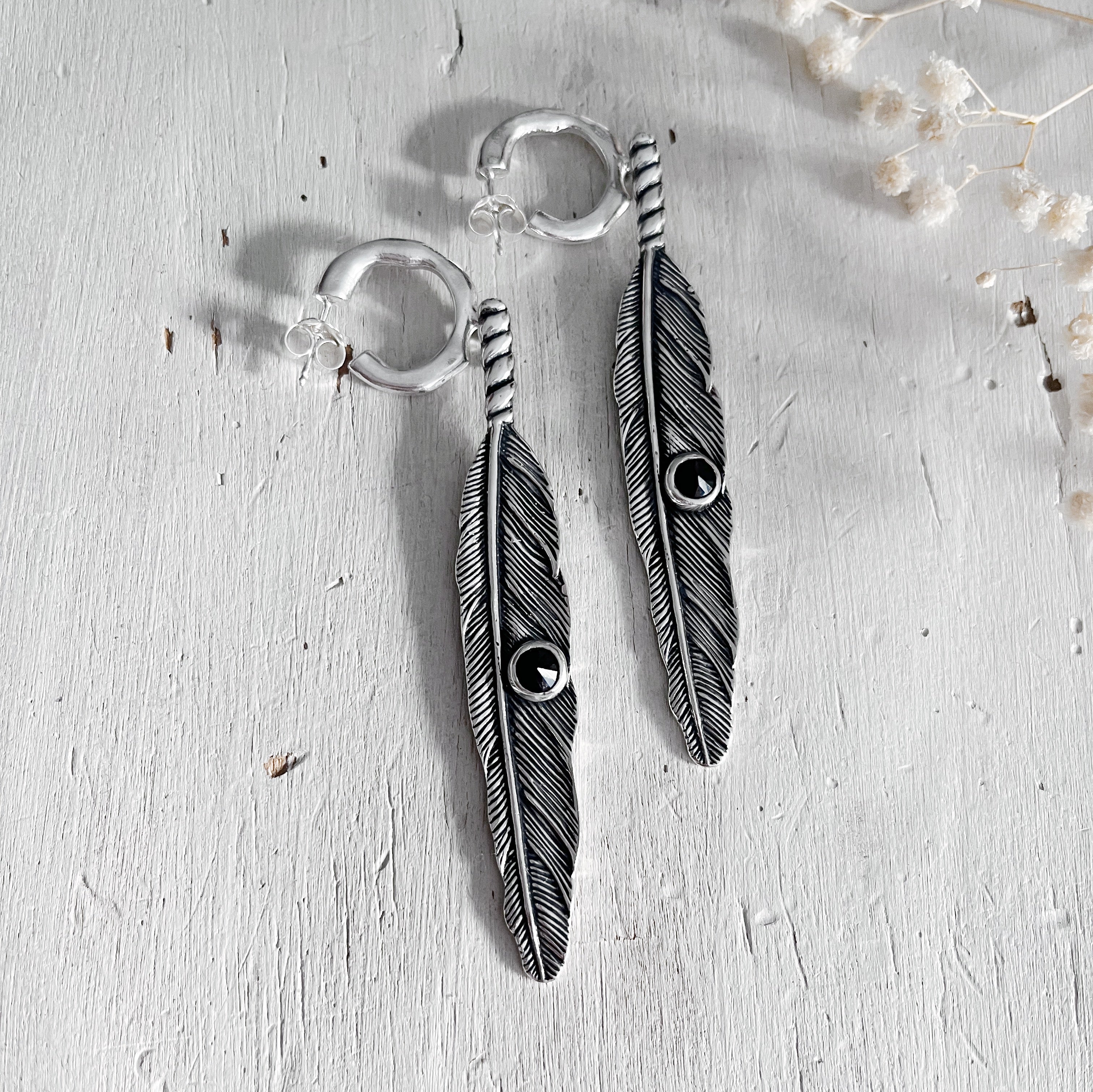 Aros Pluma War Eagle / varias piedras