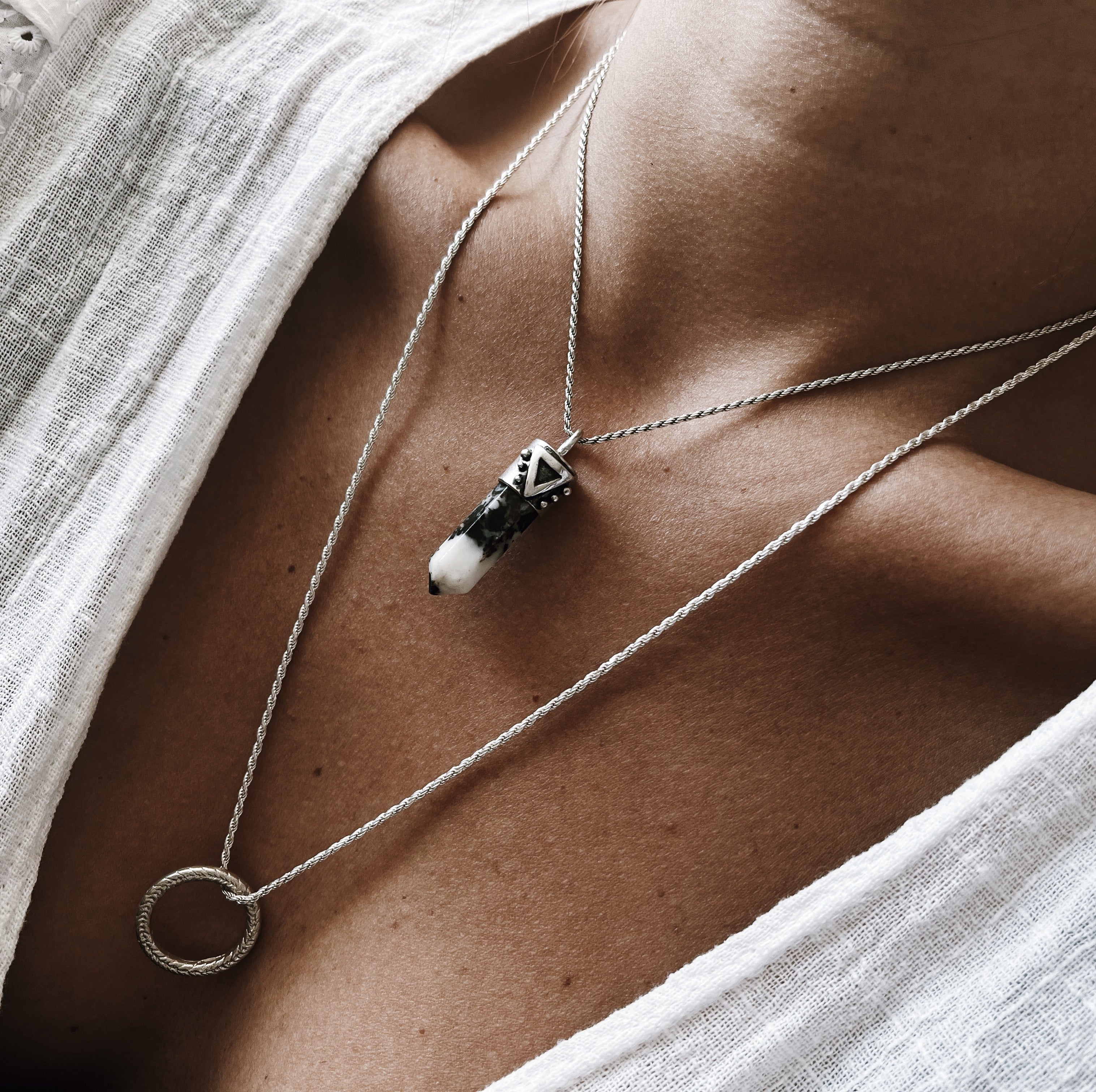 Colgante Cuarzini M Agata Dalmata