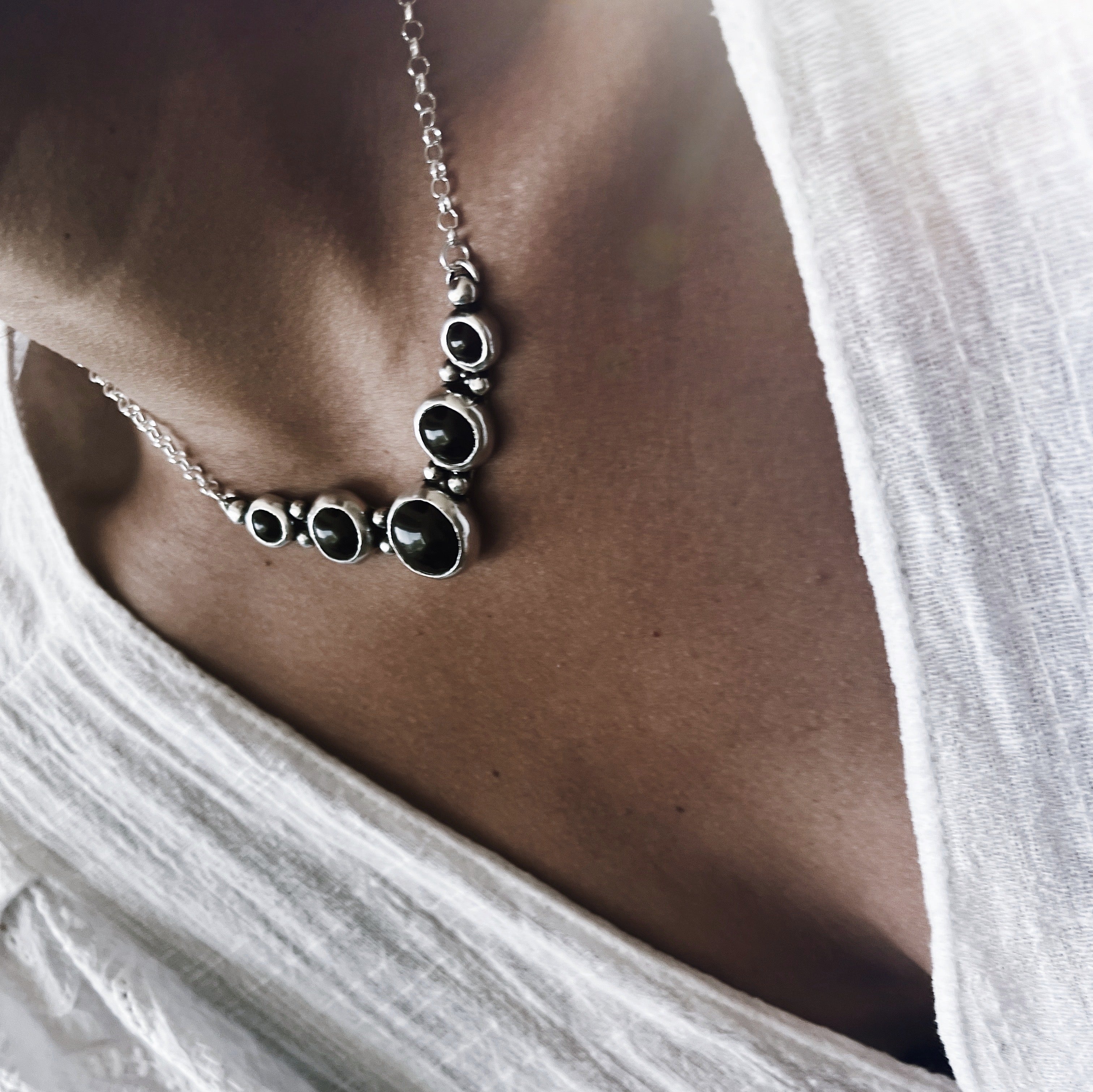 Collar The Black Queen