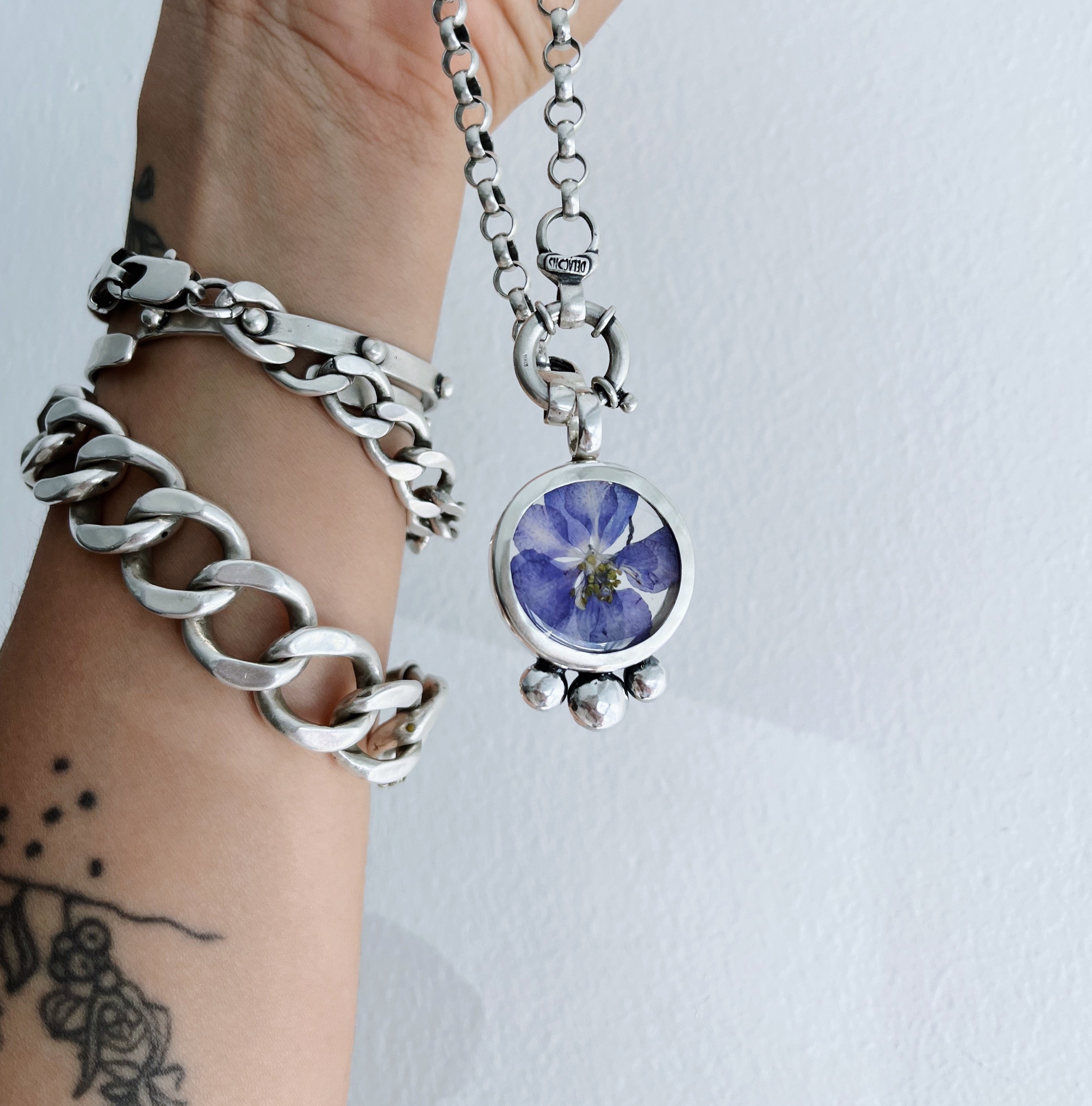 Colgante Viva la Vida / violeta - Tienda Delacons Joyas