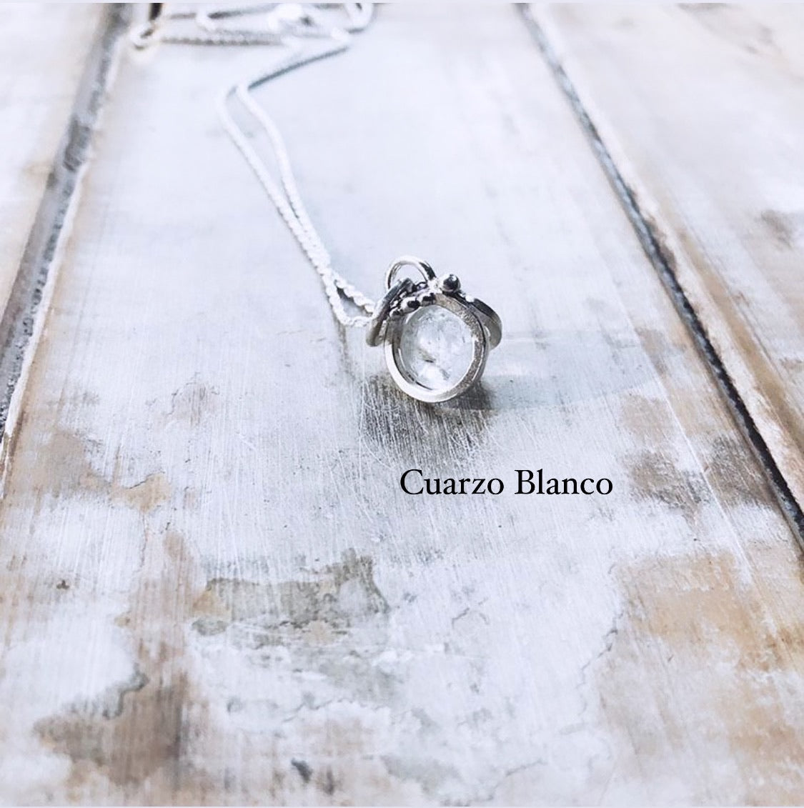 Collar Mini Halo Antiestress "L” Tres pelotitas - Varias Piedras