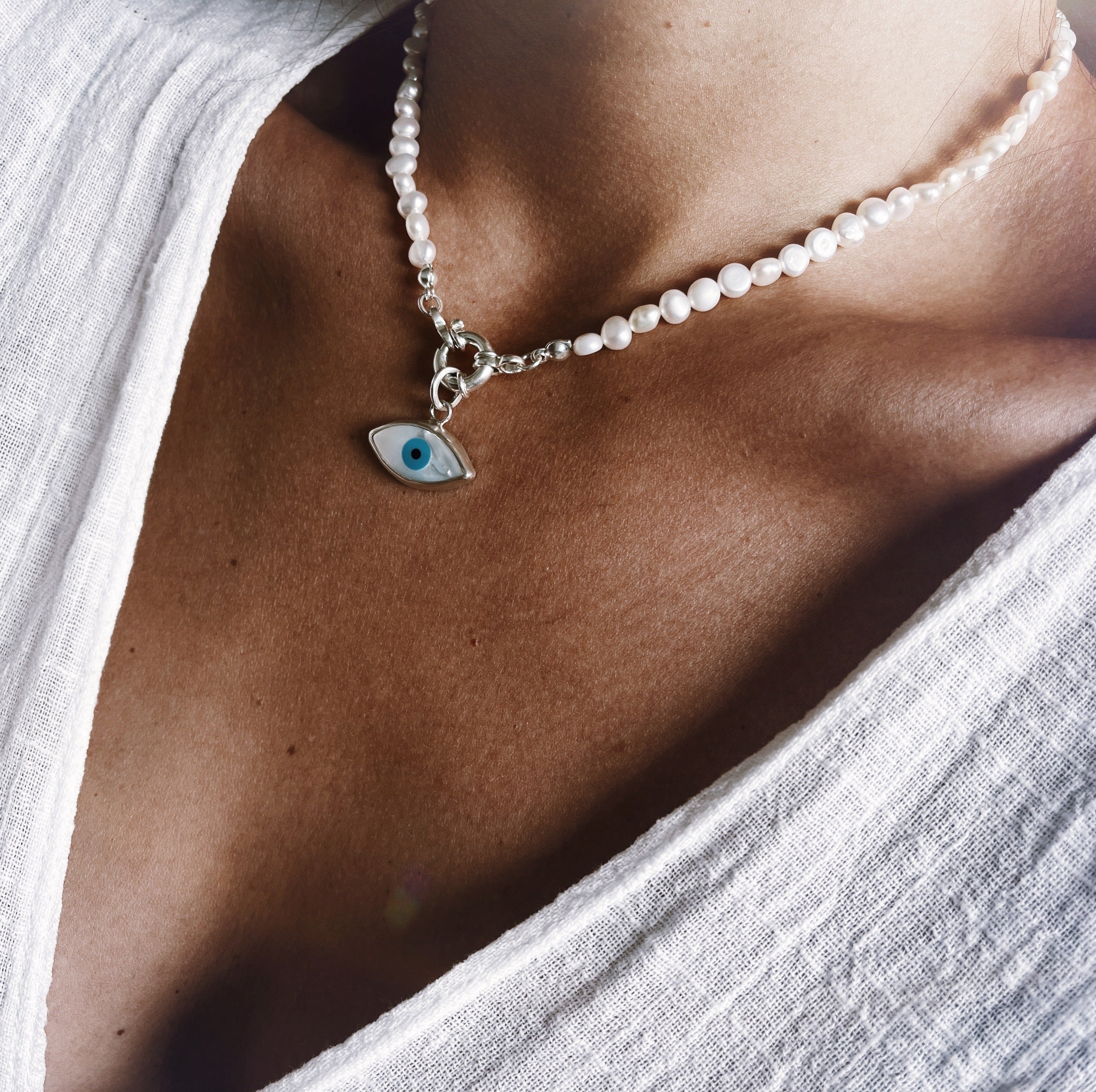 Collar Nazar