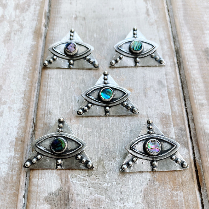 Colgante Triangulo Ojo Psicodelic Abalone