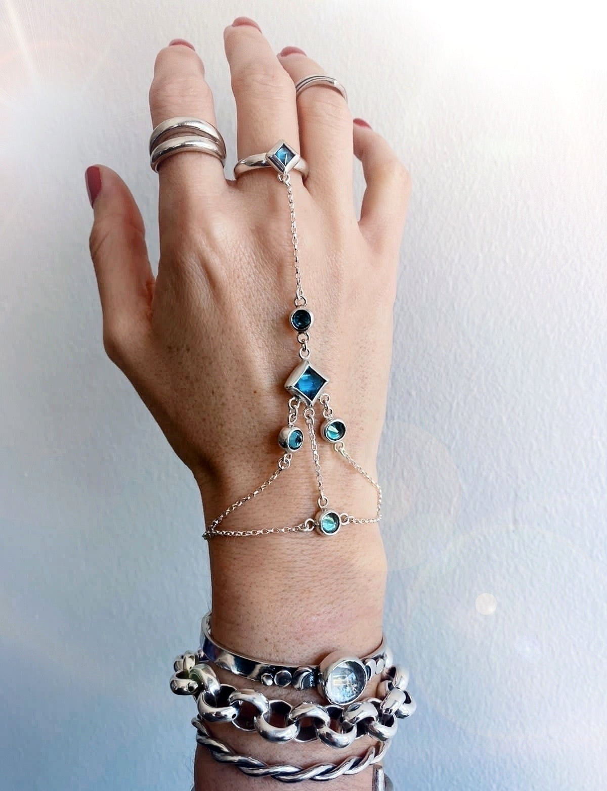 Hand Chain Jordana / Topacios PREVENTA