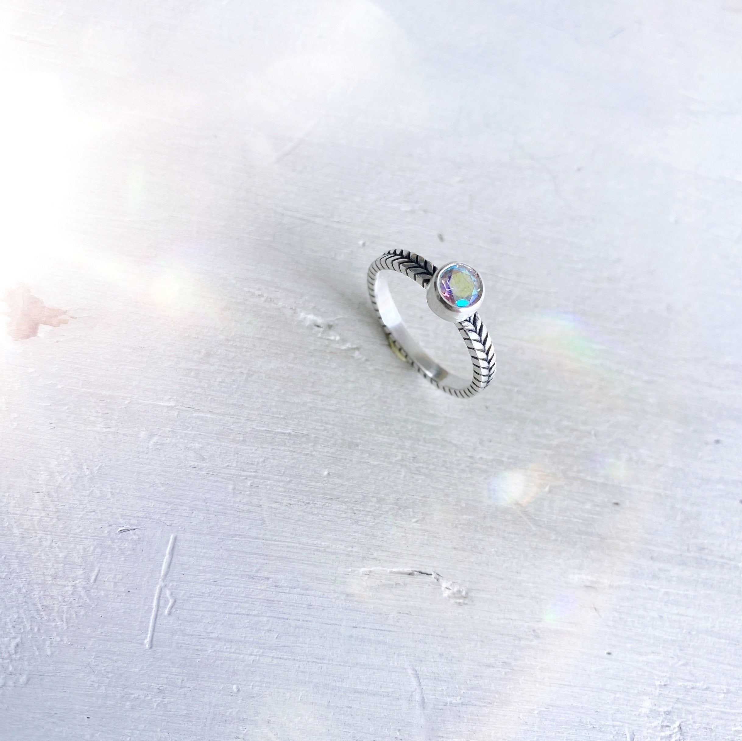 Anillo Espiga + Piedra a elección - PREVENTA