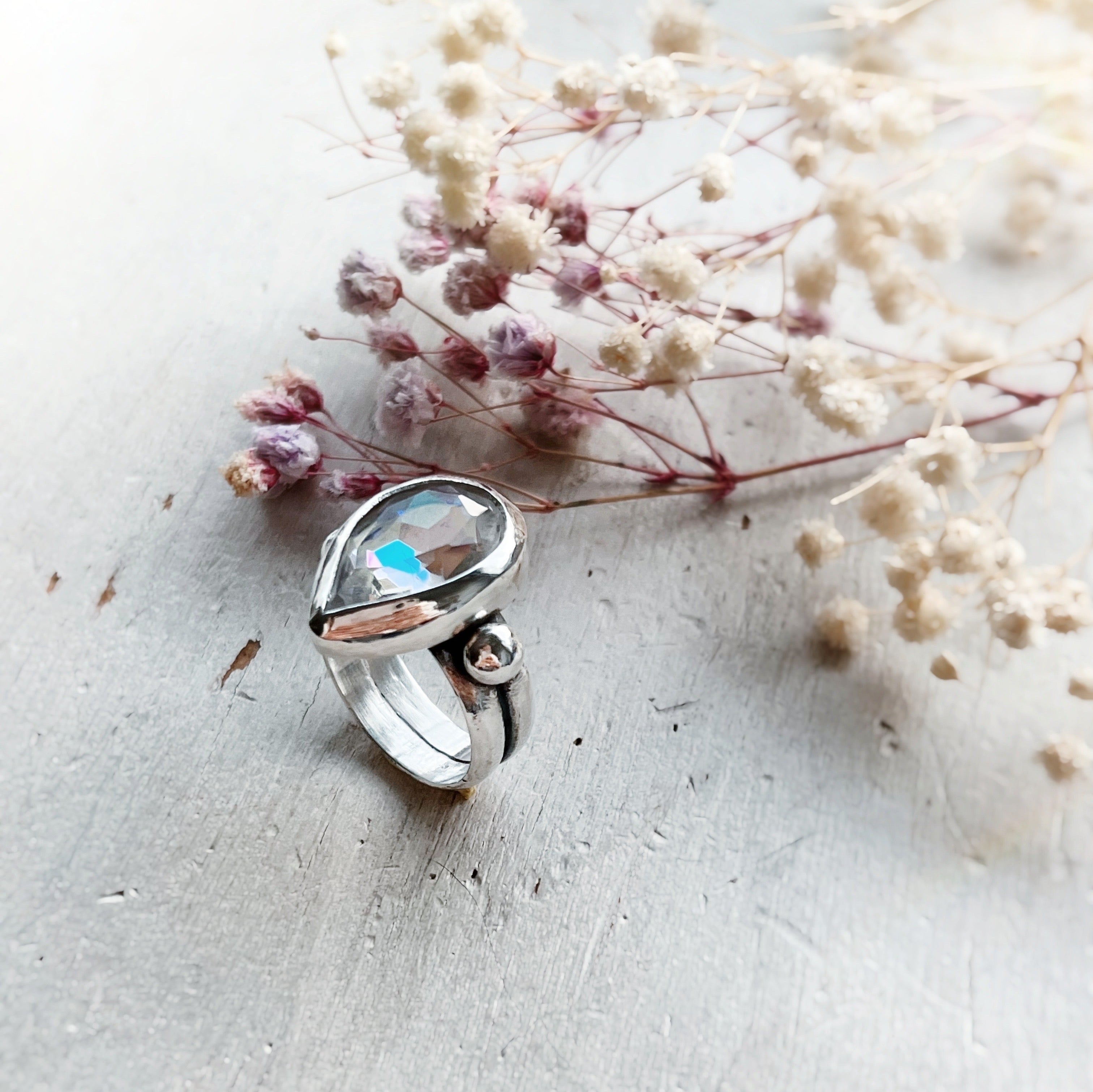 Anillo Sitka Gota Alaska