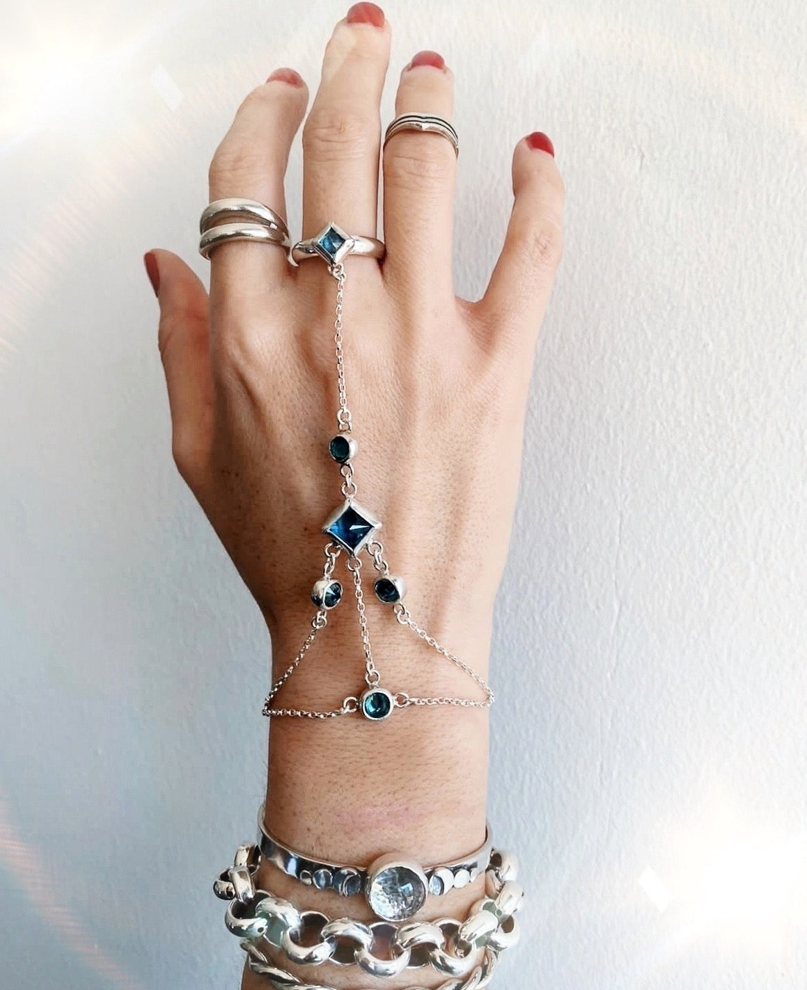 Hand Chain Jordana / Topacios PREVENTA