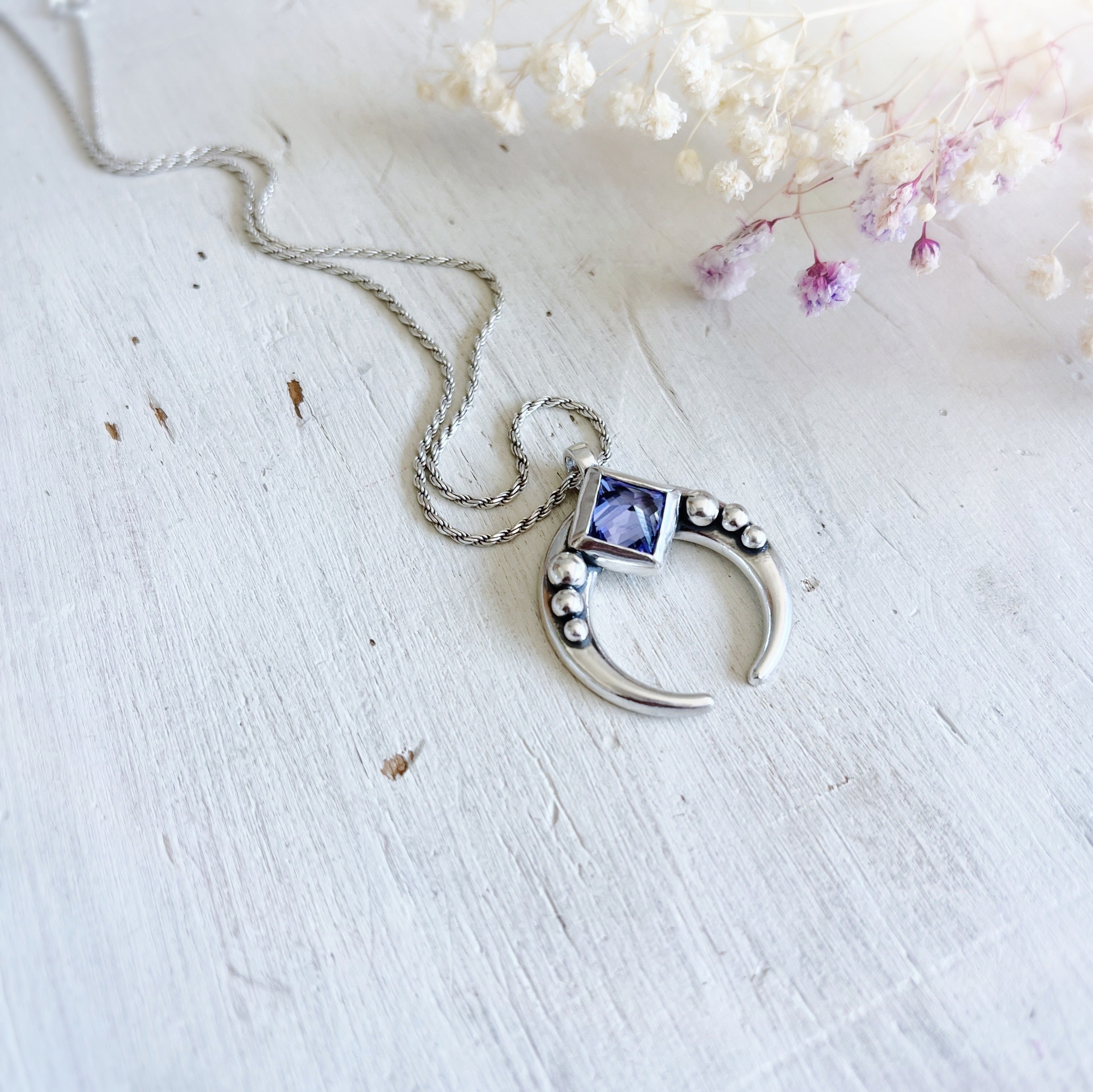 Colgante Astado Rombo Tanzanita- PREVENTA