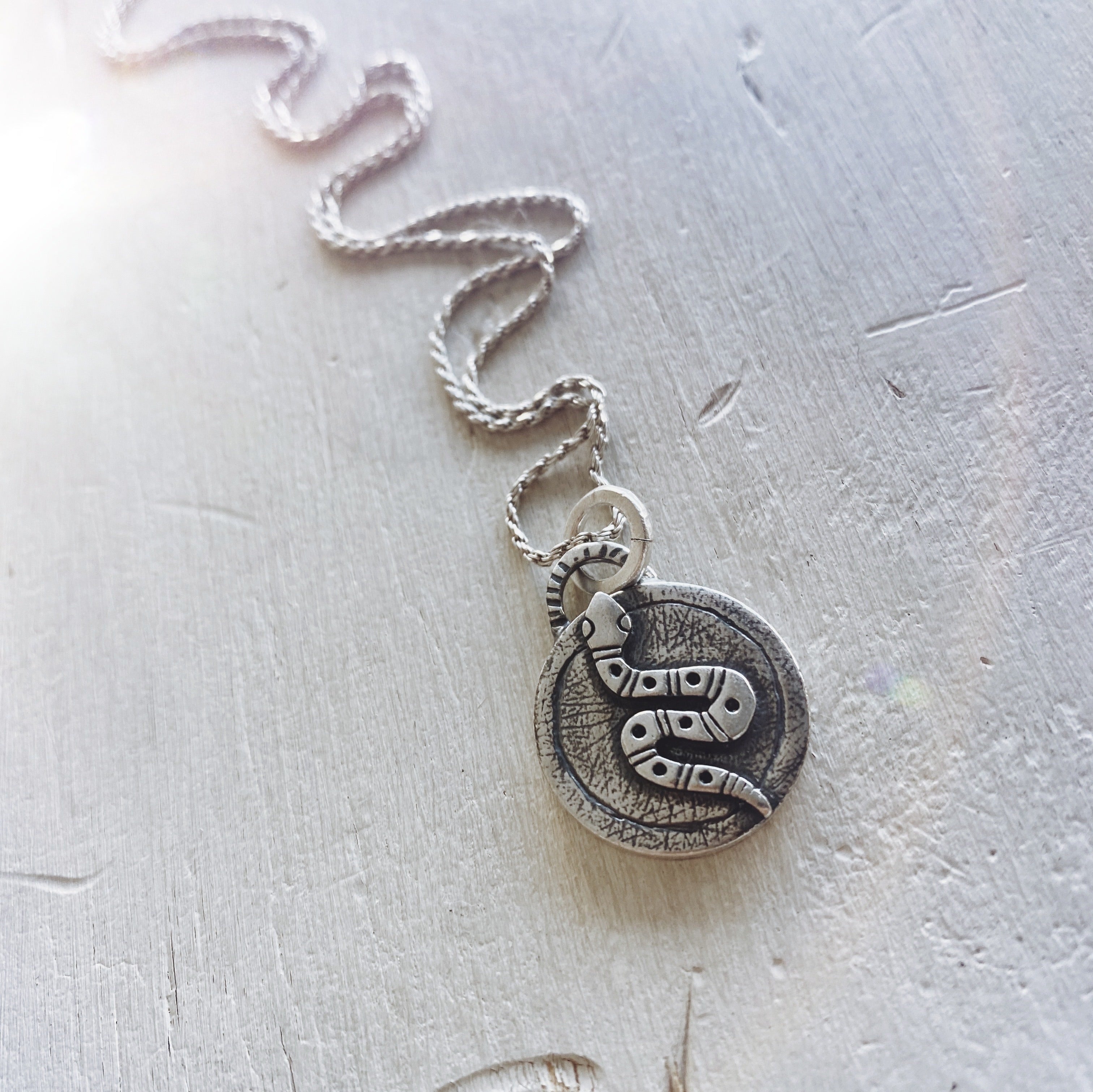 Colgante Medalla Serpiente
