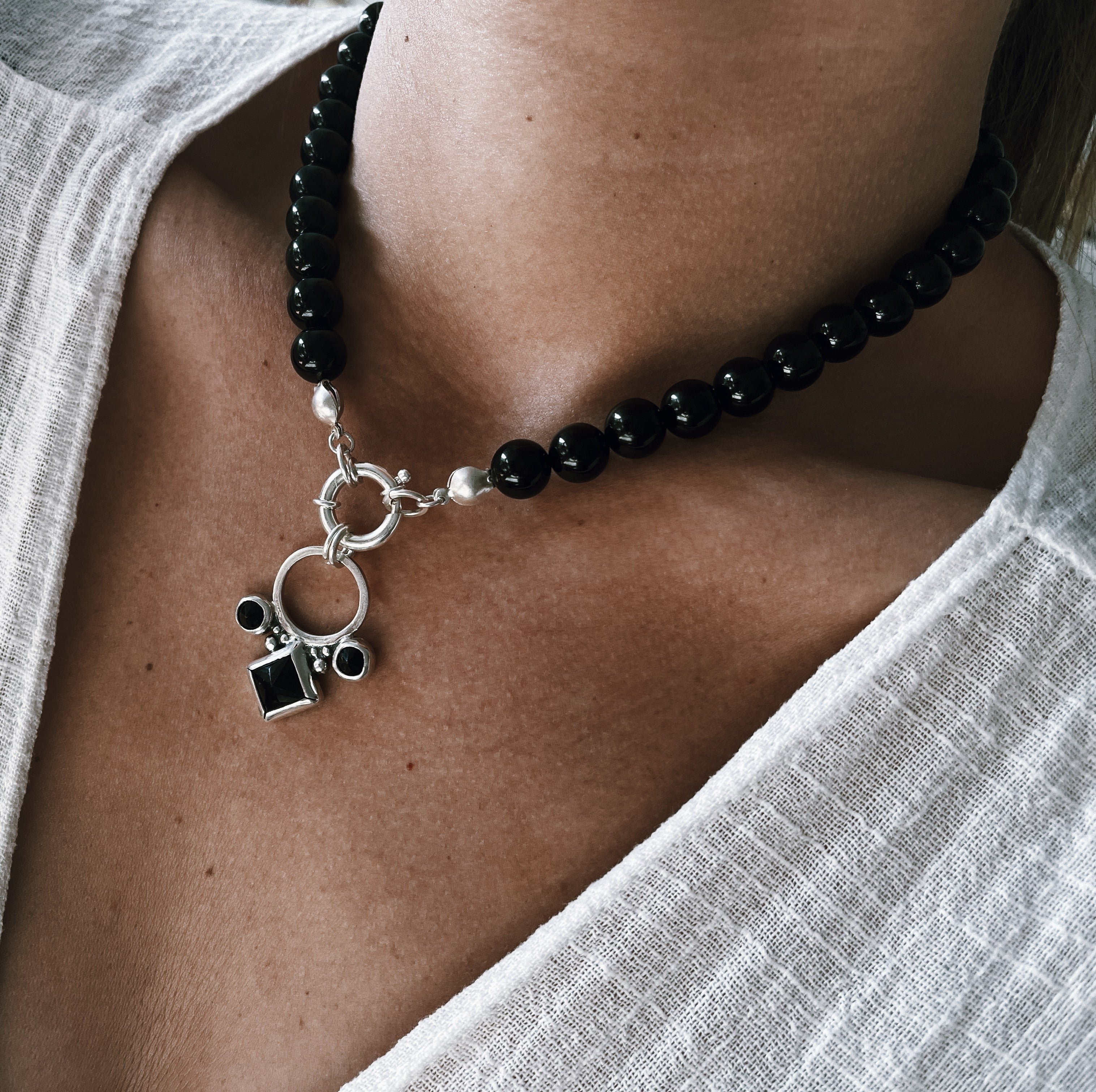 Collar Rocking Balls Onix