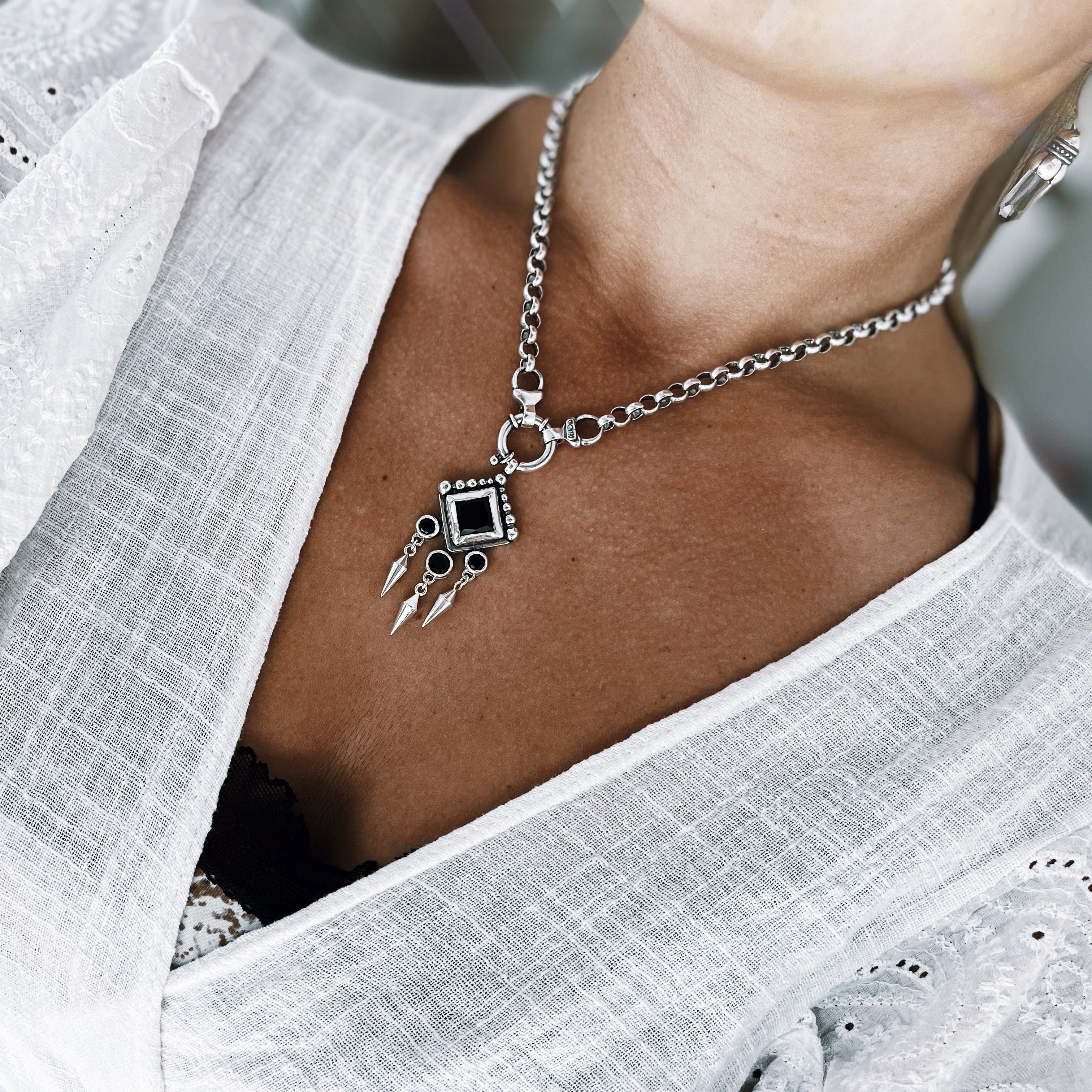 Colgante Prisma Gitano - Onix