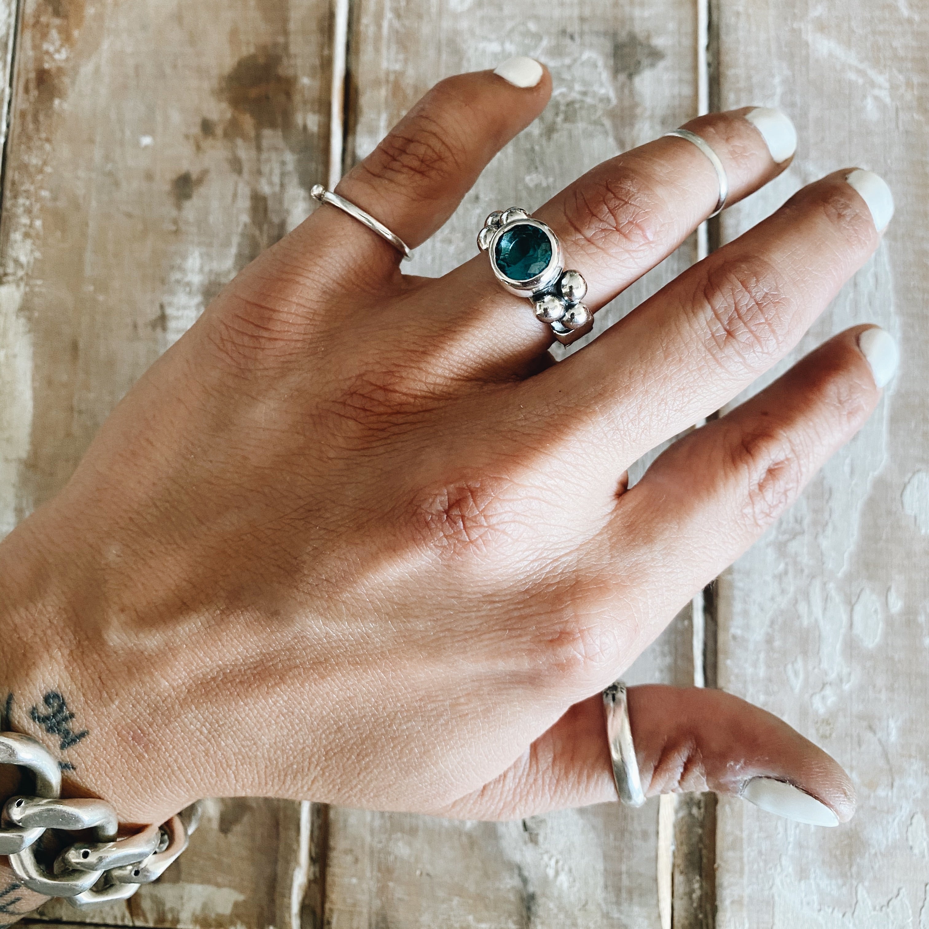 Anillo Elisa Lunar Topacio London Blue