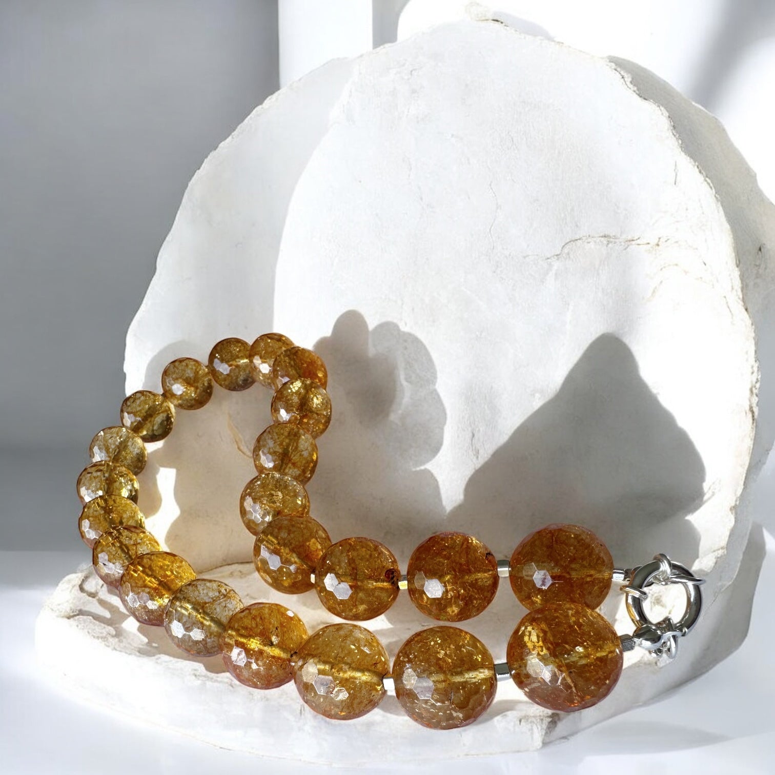 Collar Vilma - The Sun