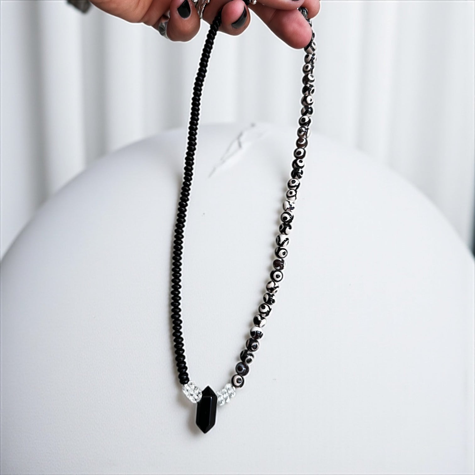 Collar Mini Tibetano - Color Black Block