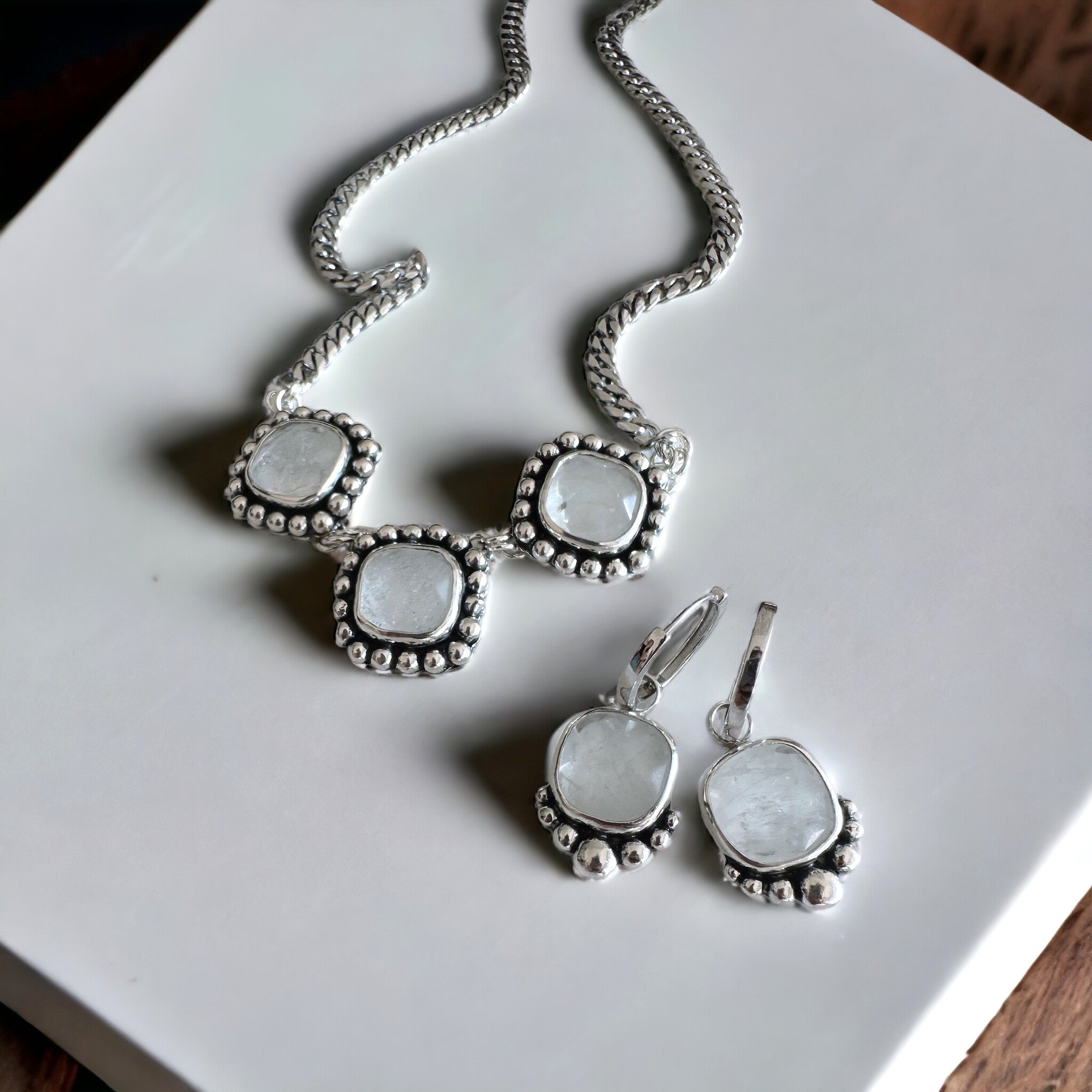 Conjunto Collar y Aros RosaMari - PREVENTA
