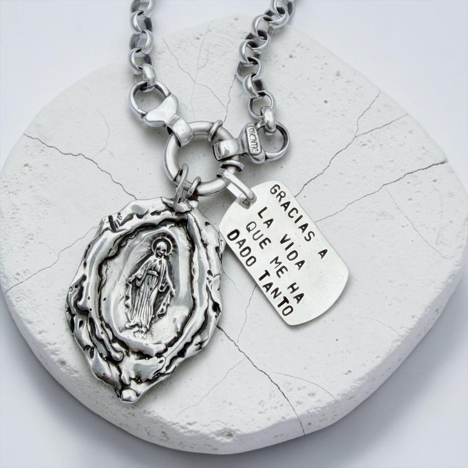 Colgante Placa “s” Personalizada