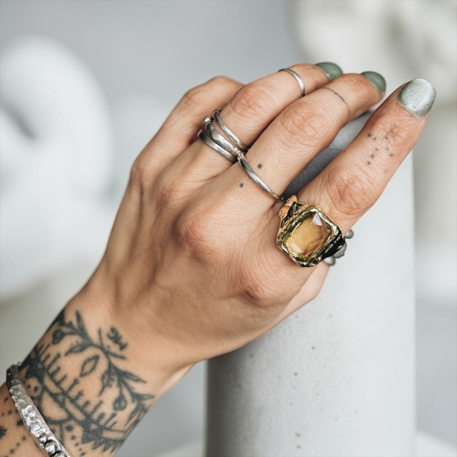 Anillo El Monarca