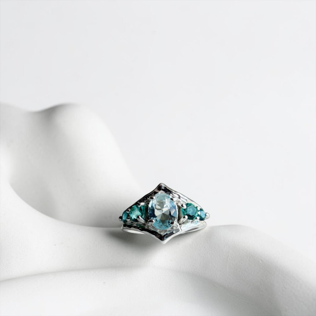 Anillo Narciso