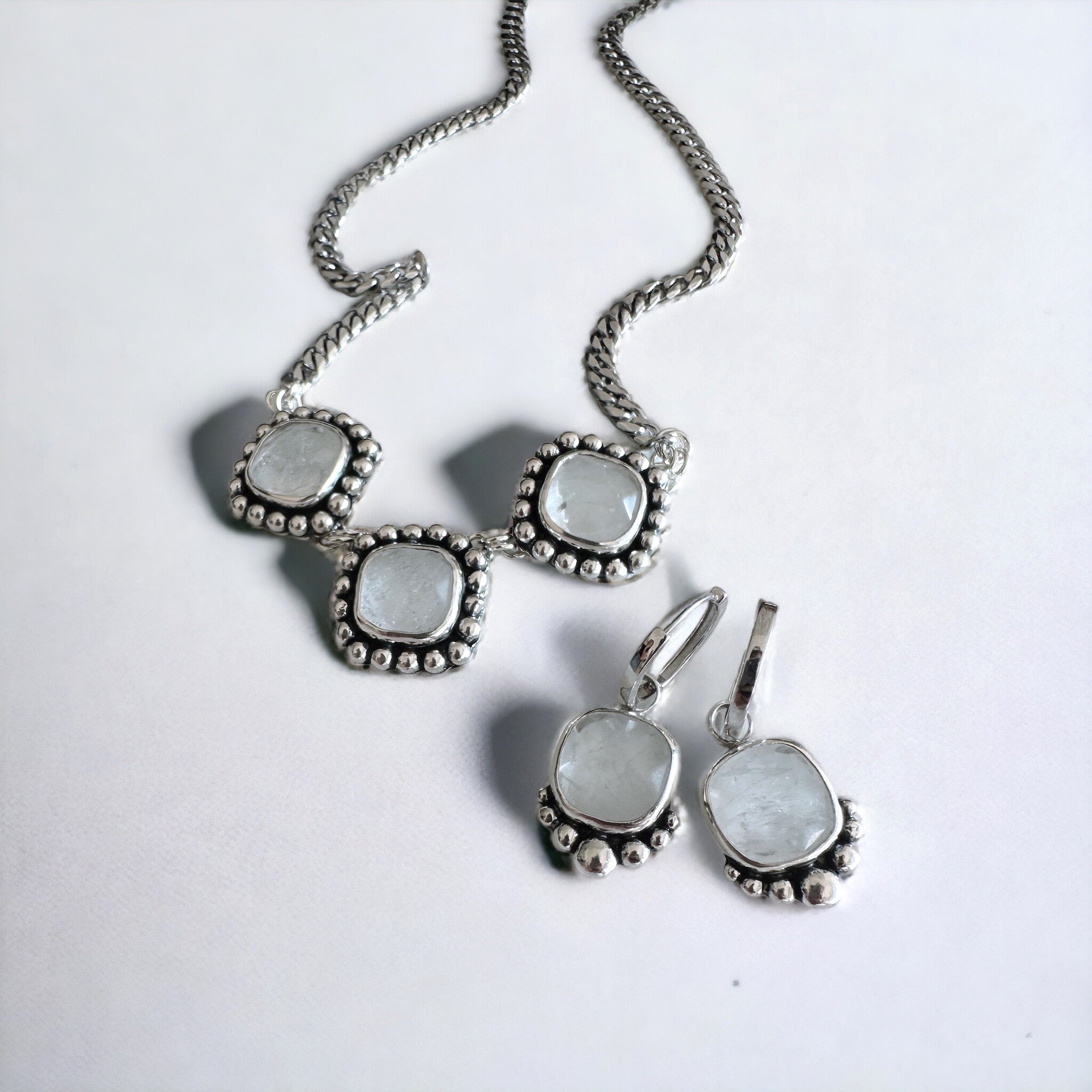 Conjunto Collar y Aros RosaMari - PREVENTA