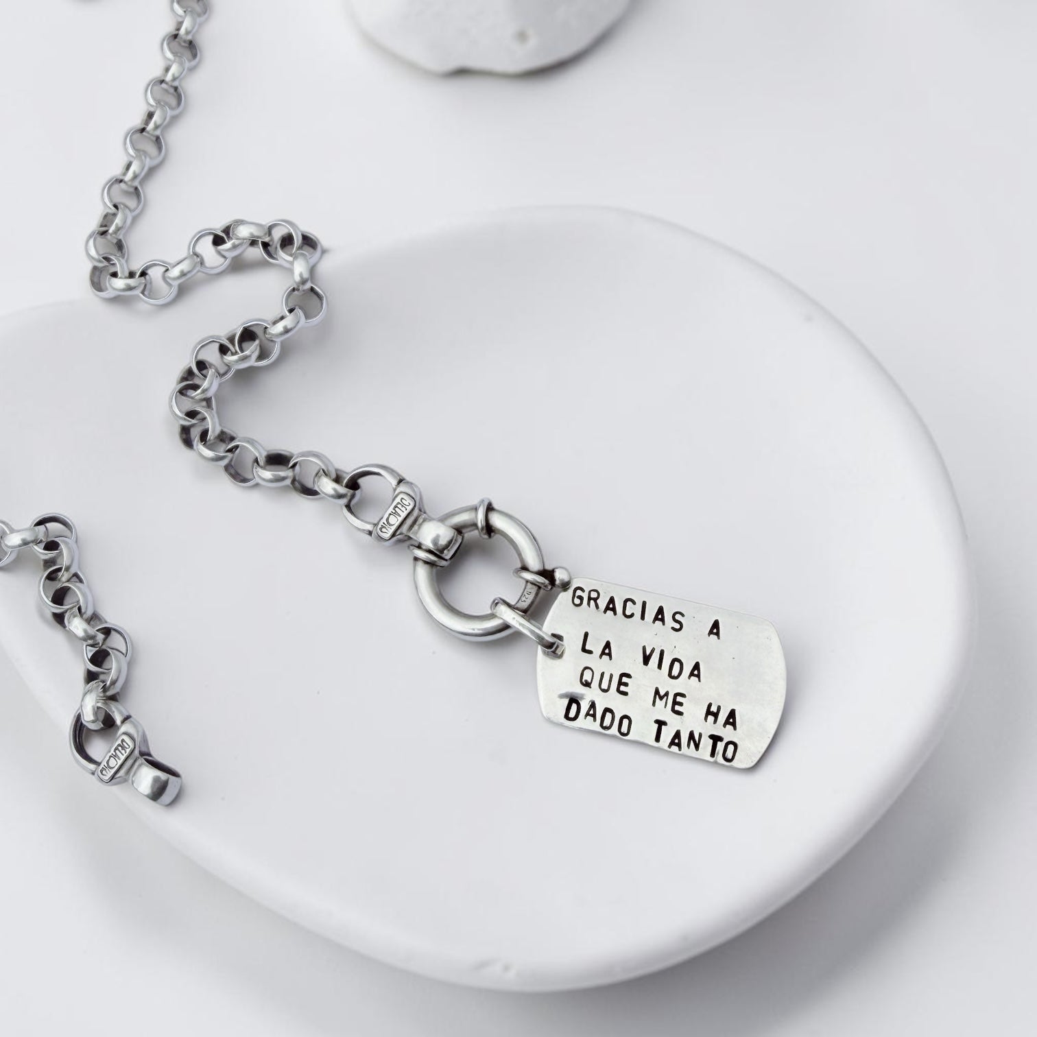 Colgante Placa “s” Personalizada