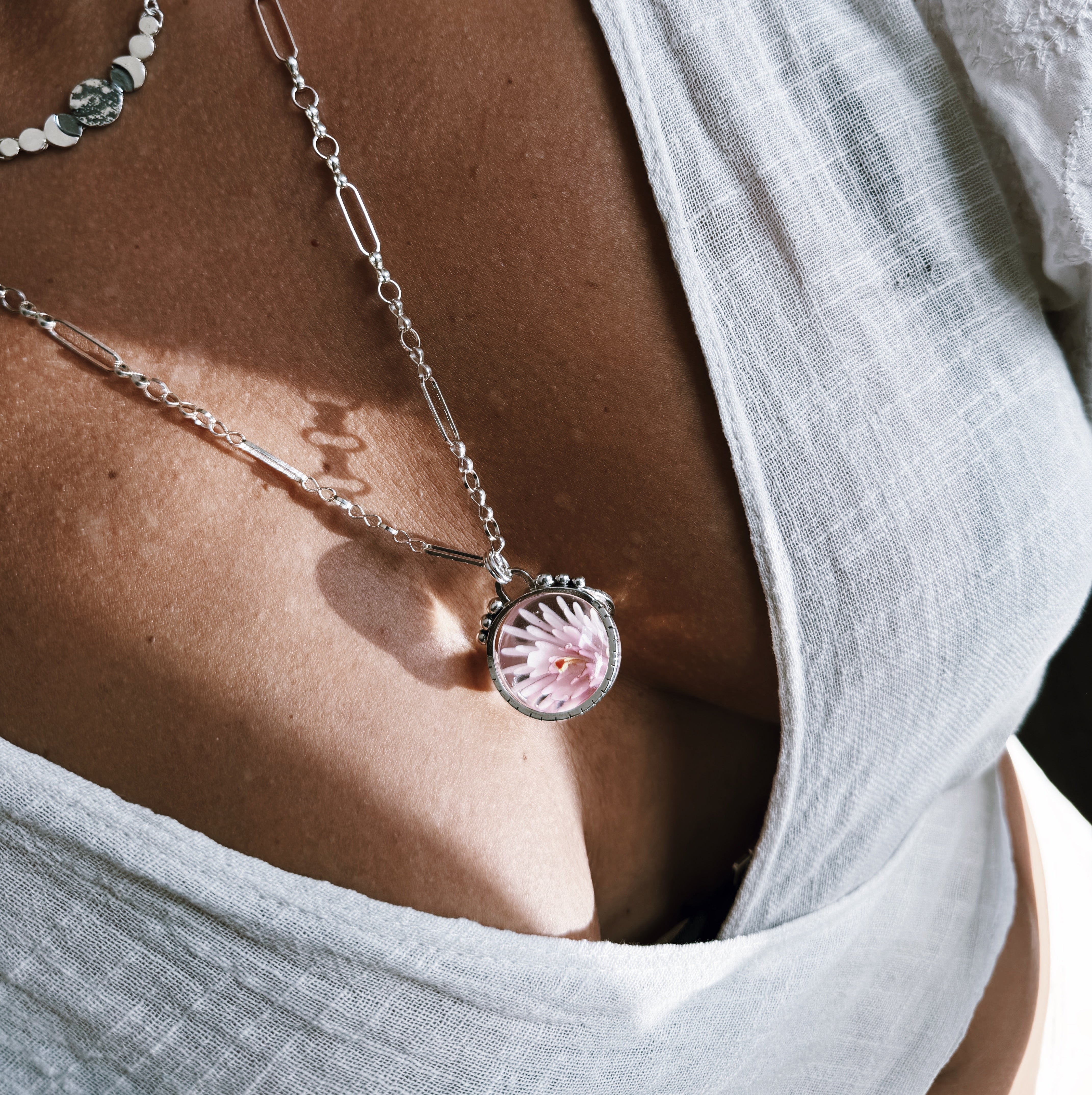 Colgante Halo XL - Cápsula Flor