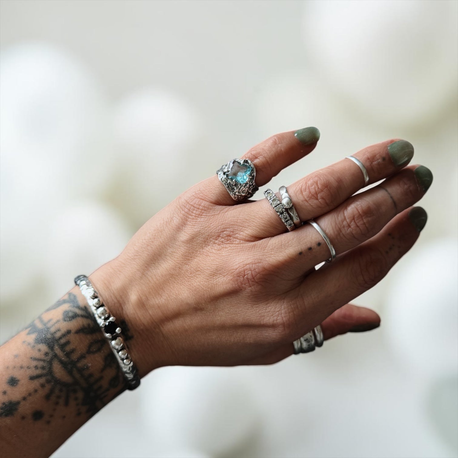 Anillo Debbie - Varias piedras