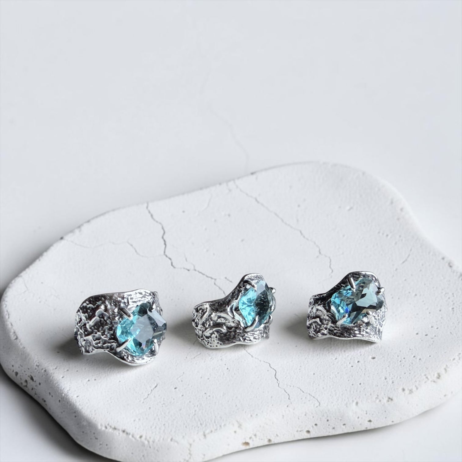 Anillo Debbie - Varias piedras