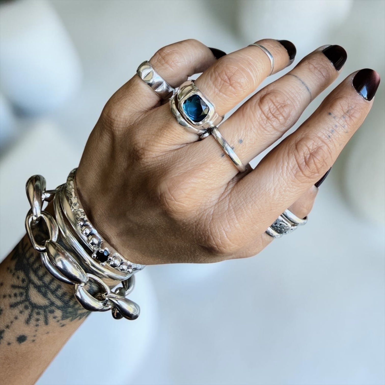 Anillo Ondina - London
