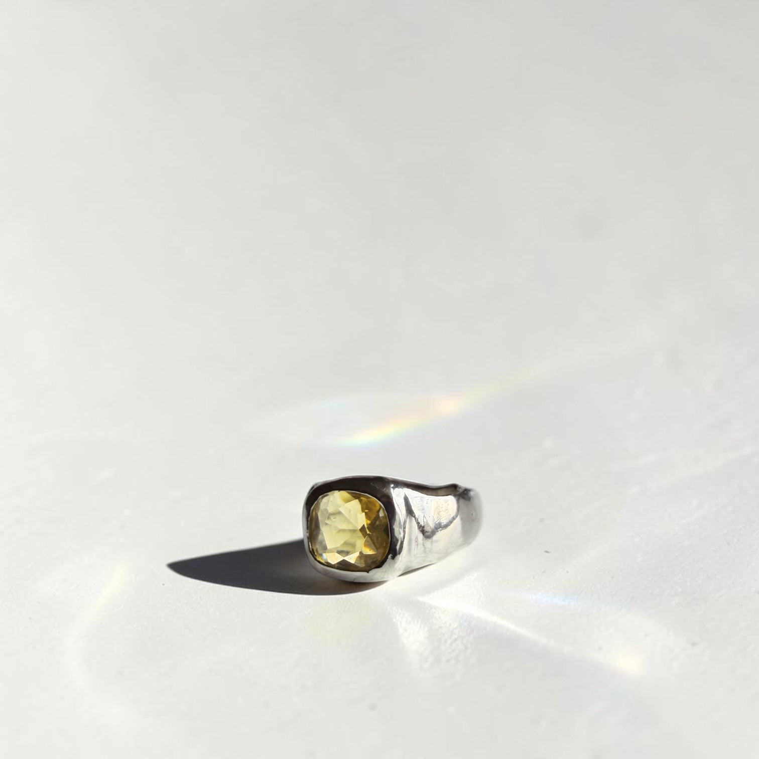 Anillo Ondina