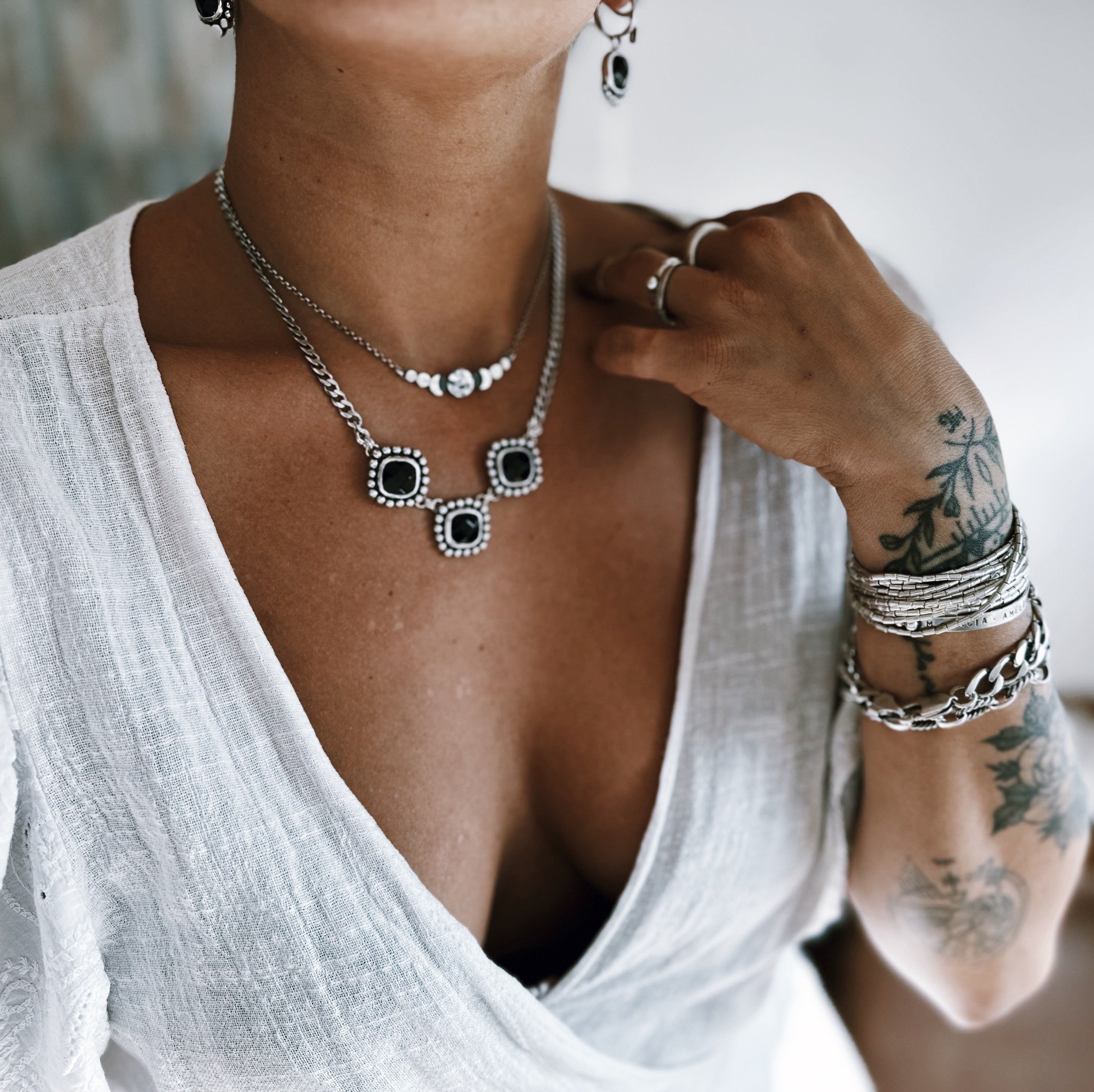 Conjunto Collar y Aros RosaMari Onix - PREVENTA