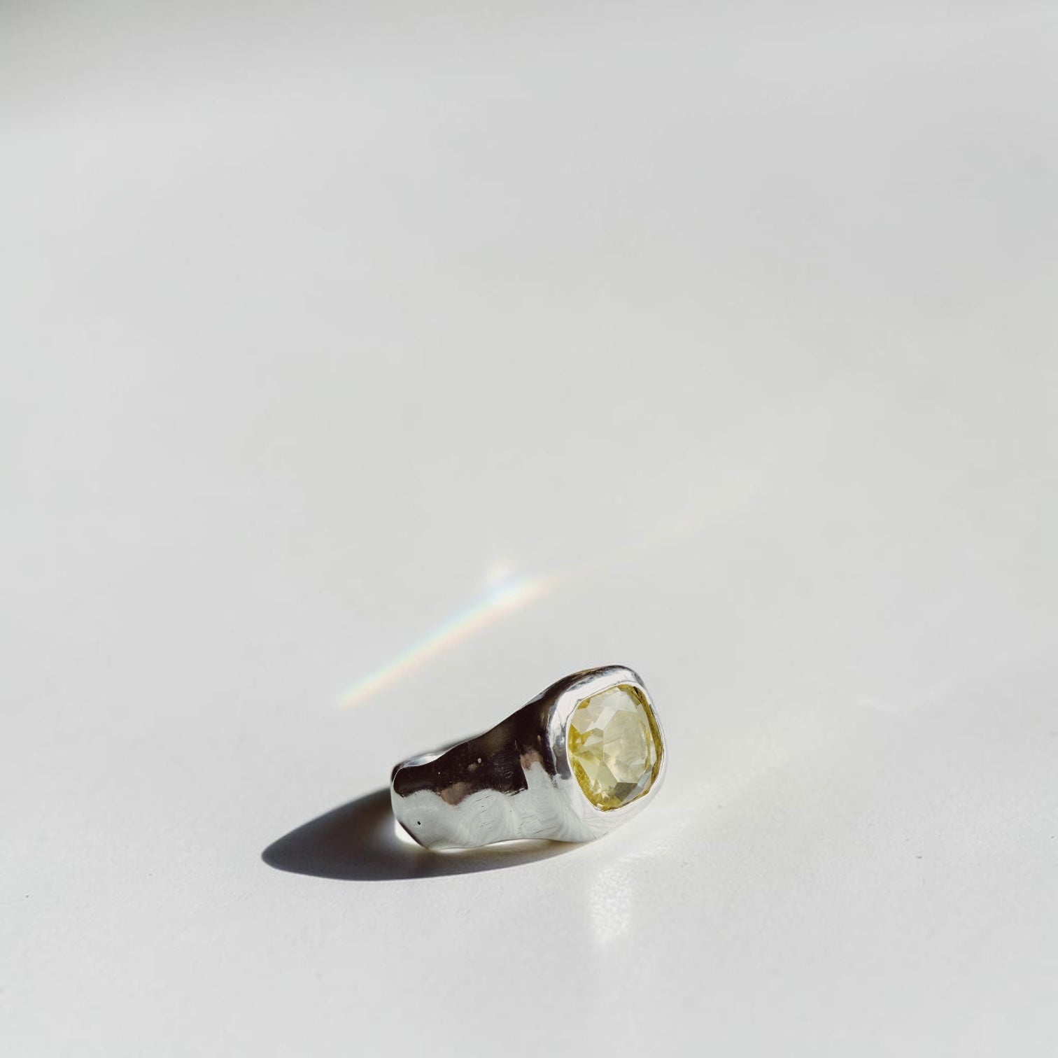 Anillo Ondina