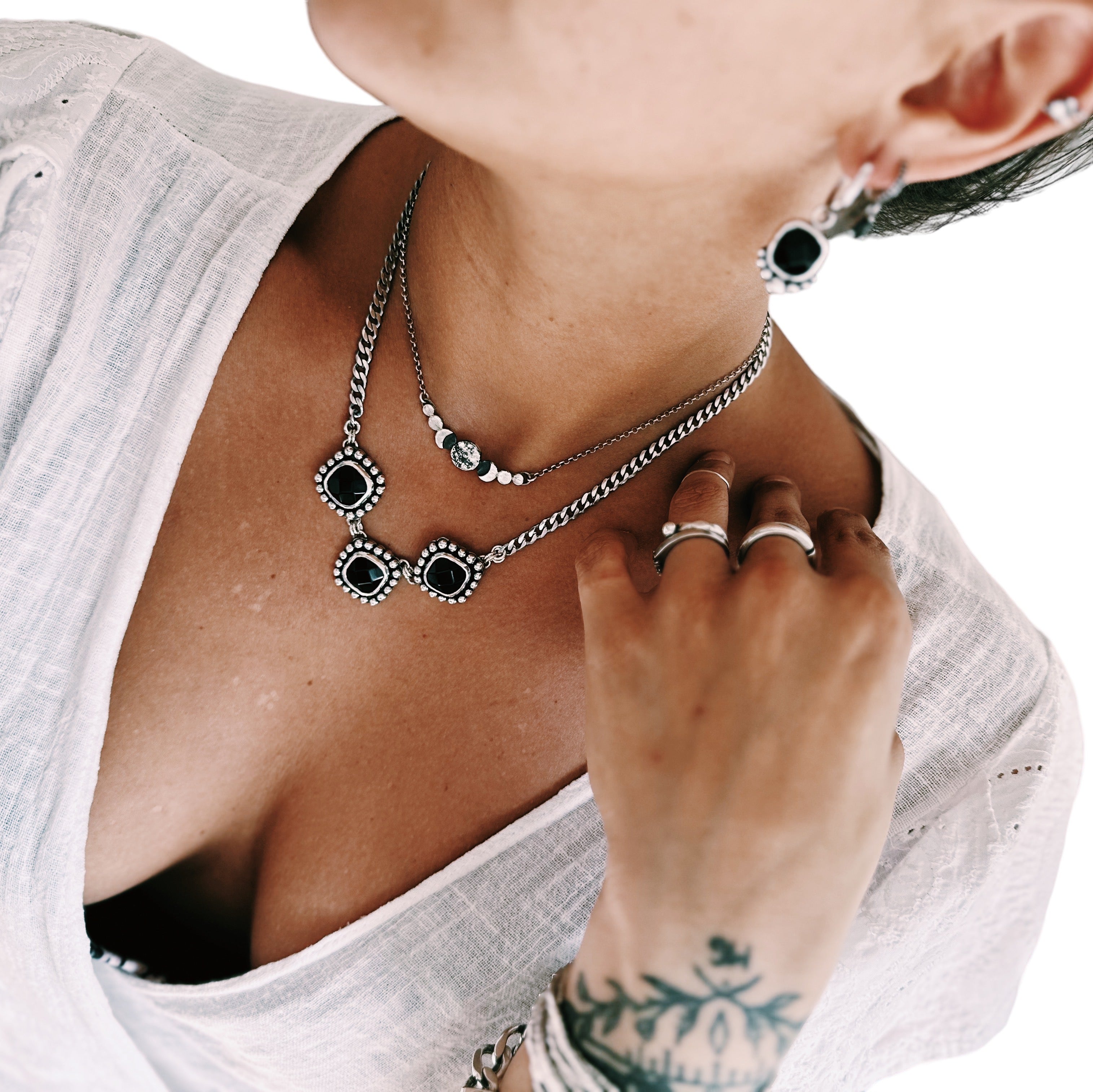 Conjunto Collar y Aros RosaMari Onix - PREVENTA
